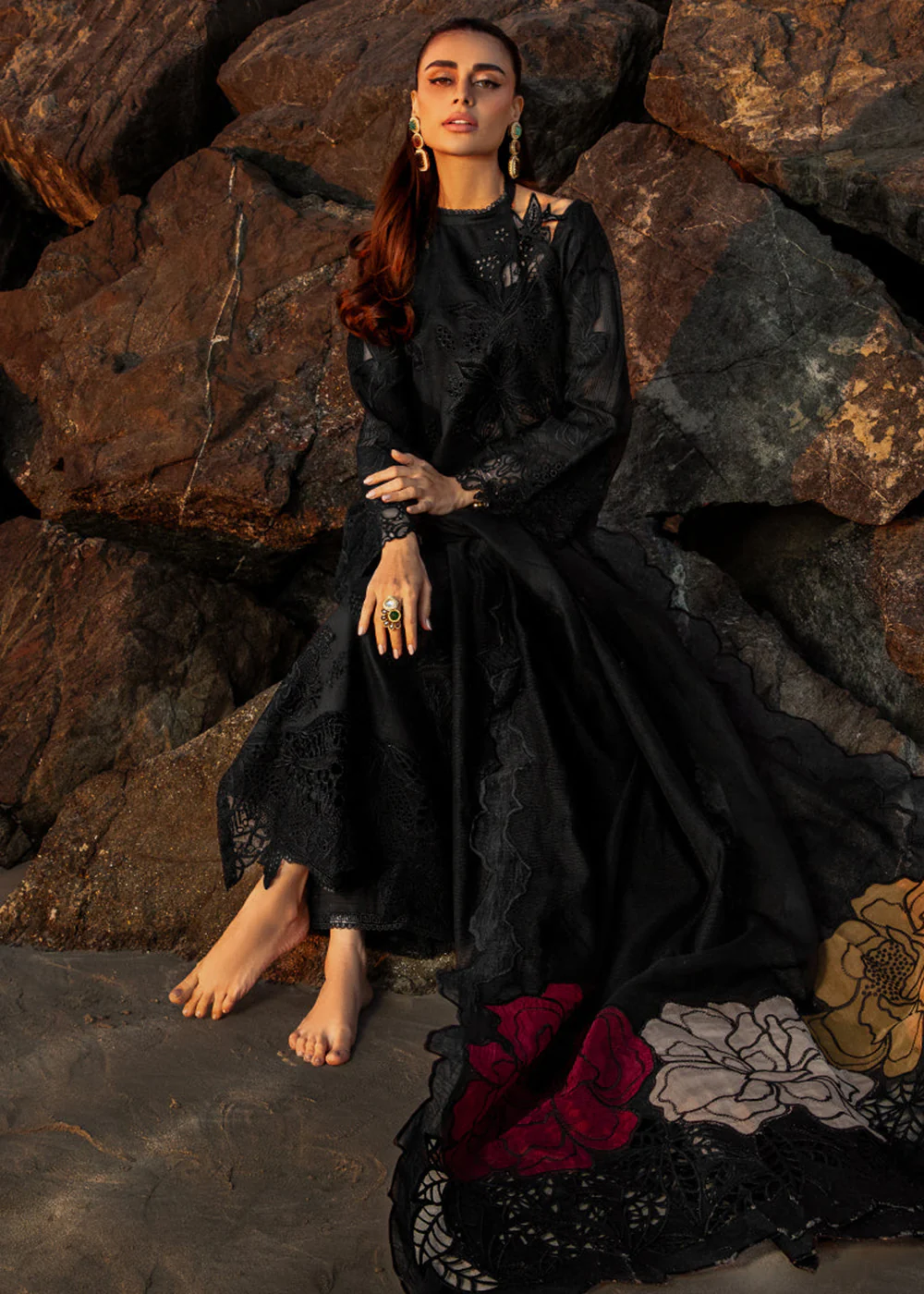 Premium Summer Lawn Collection '25 by Rang Rasiya | Rameen - Image 5