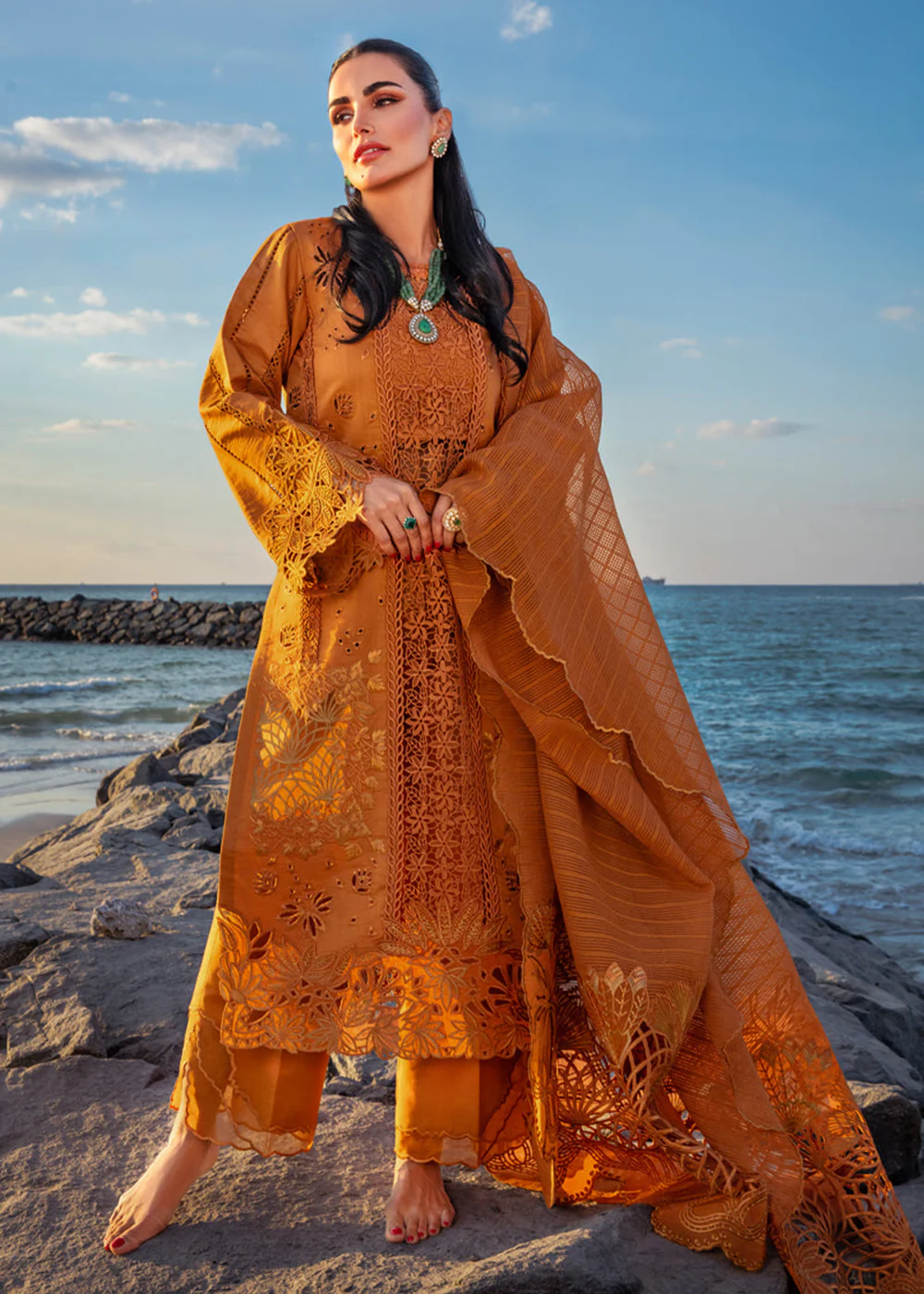 Premium Summer Lawn Collection '25 by Rang Rasiya | Zariah - Image 3