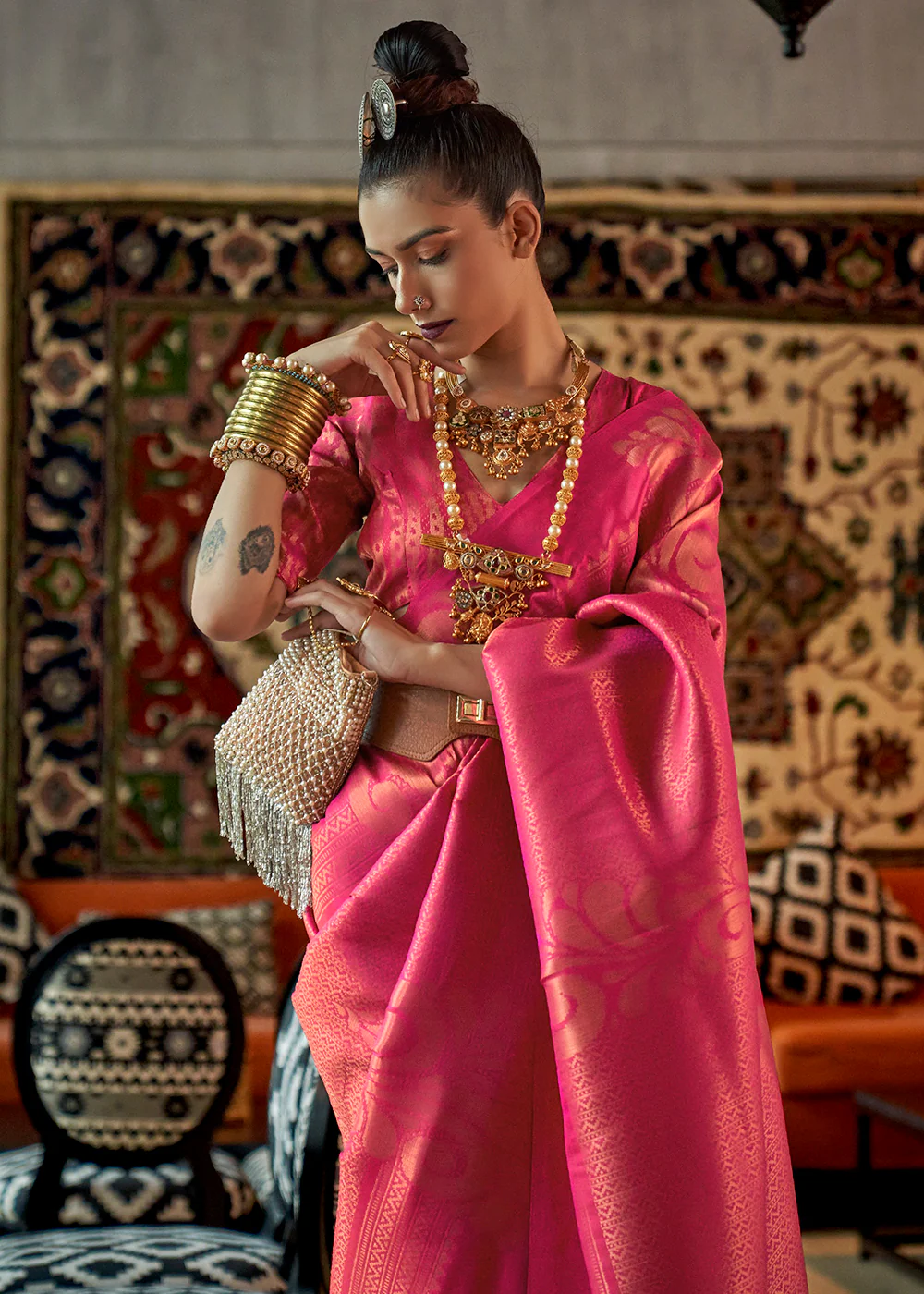 Pretty Pink Blended Woven Zari Brocade Silk Saree - Image 2