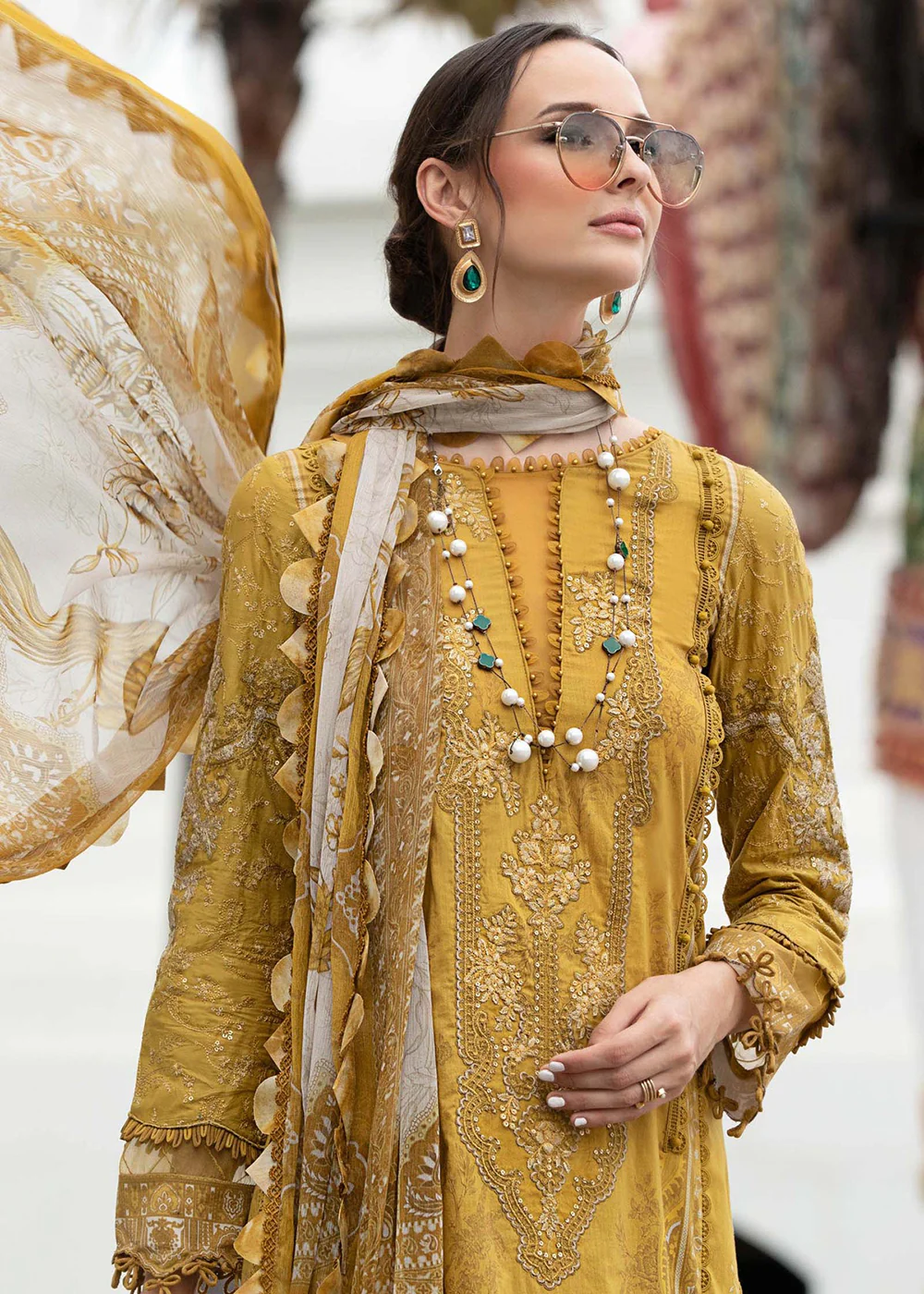 Printed Lawn Suit - Maria B - M.Prints Eid Collection 2023 - MPT-1805-A - Image 4
