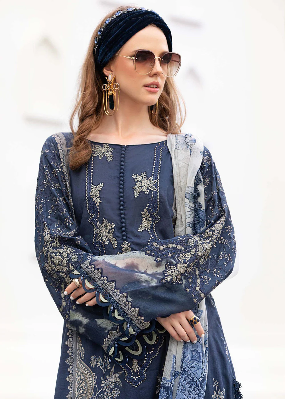 Printed Lawn Suit - Maria B - M.Prints Eid Collection 2023 - MPT-1805-B - Image 3