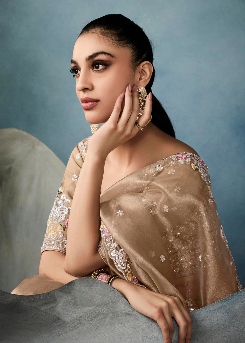 Radiant Beige Tissue Saree with Handcrafted Cutwork Border - Image 5