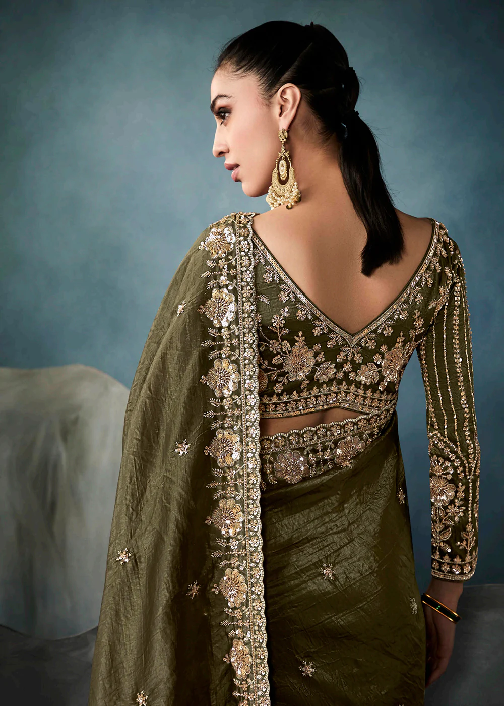 Radiant Green Tissue Saree with Handcrafted Cutwork Border - Image 3
