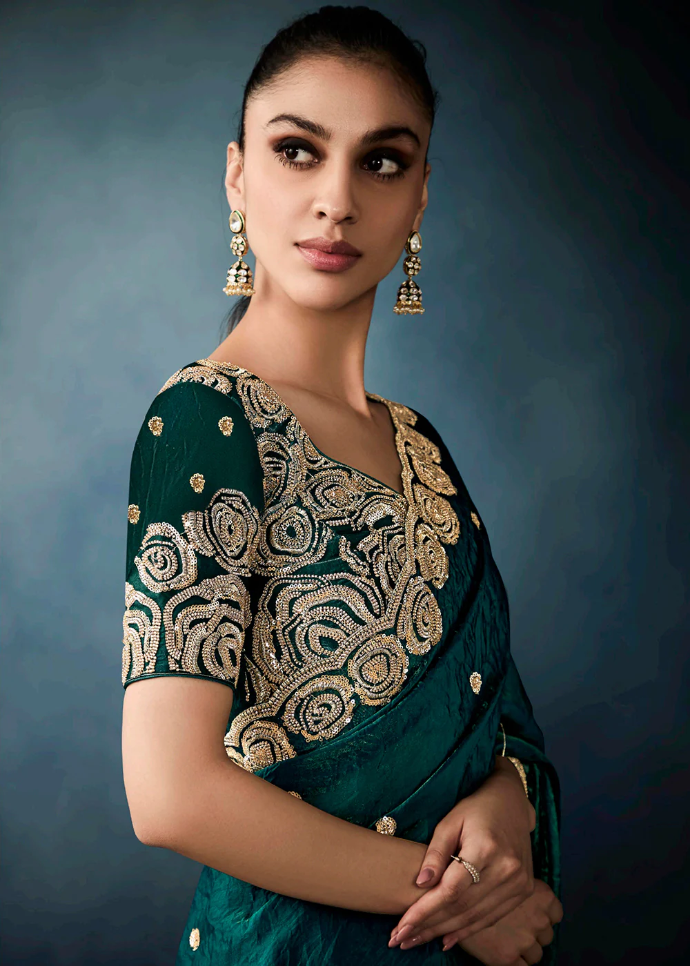 Radiant Green Tissue Saree with Handcrafted Cutwork Border - Image 4