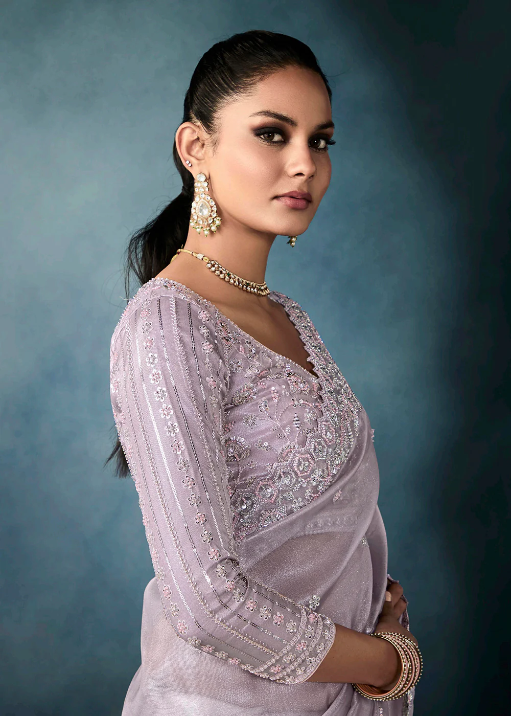 Radiant Lavender Tissue Saree with Handcrafted Cutwork Border - Image 4