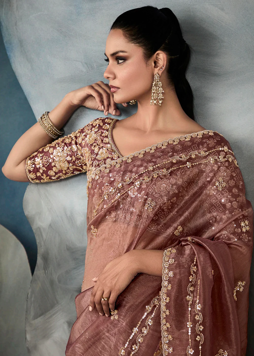 Radiant Mauve Tissue Saree with Handcrafted Cutwork Border - Image 2