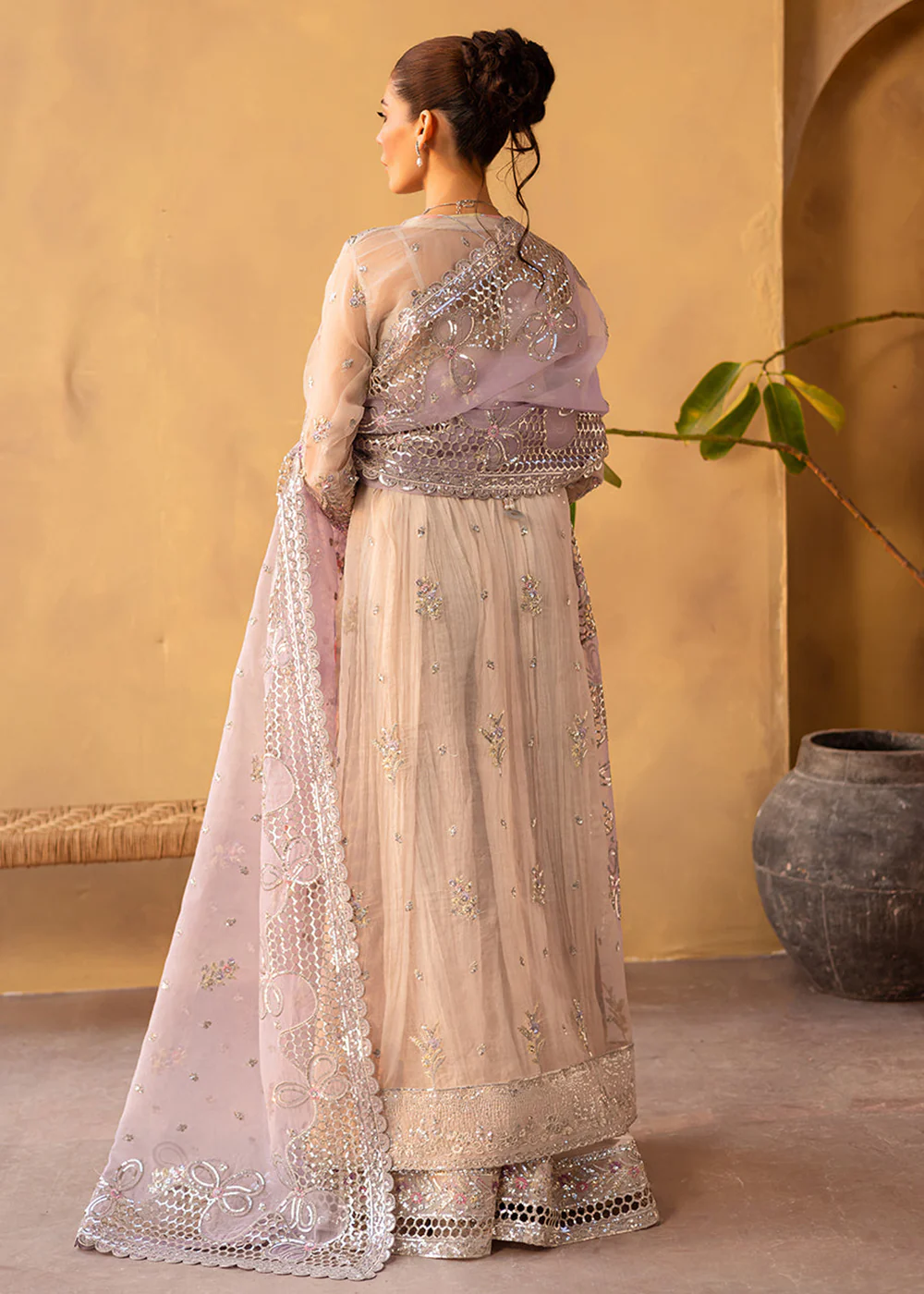 Regalia Luxury Formals '25 by Emaan Adeel | LUNARA - Image 3