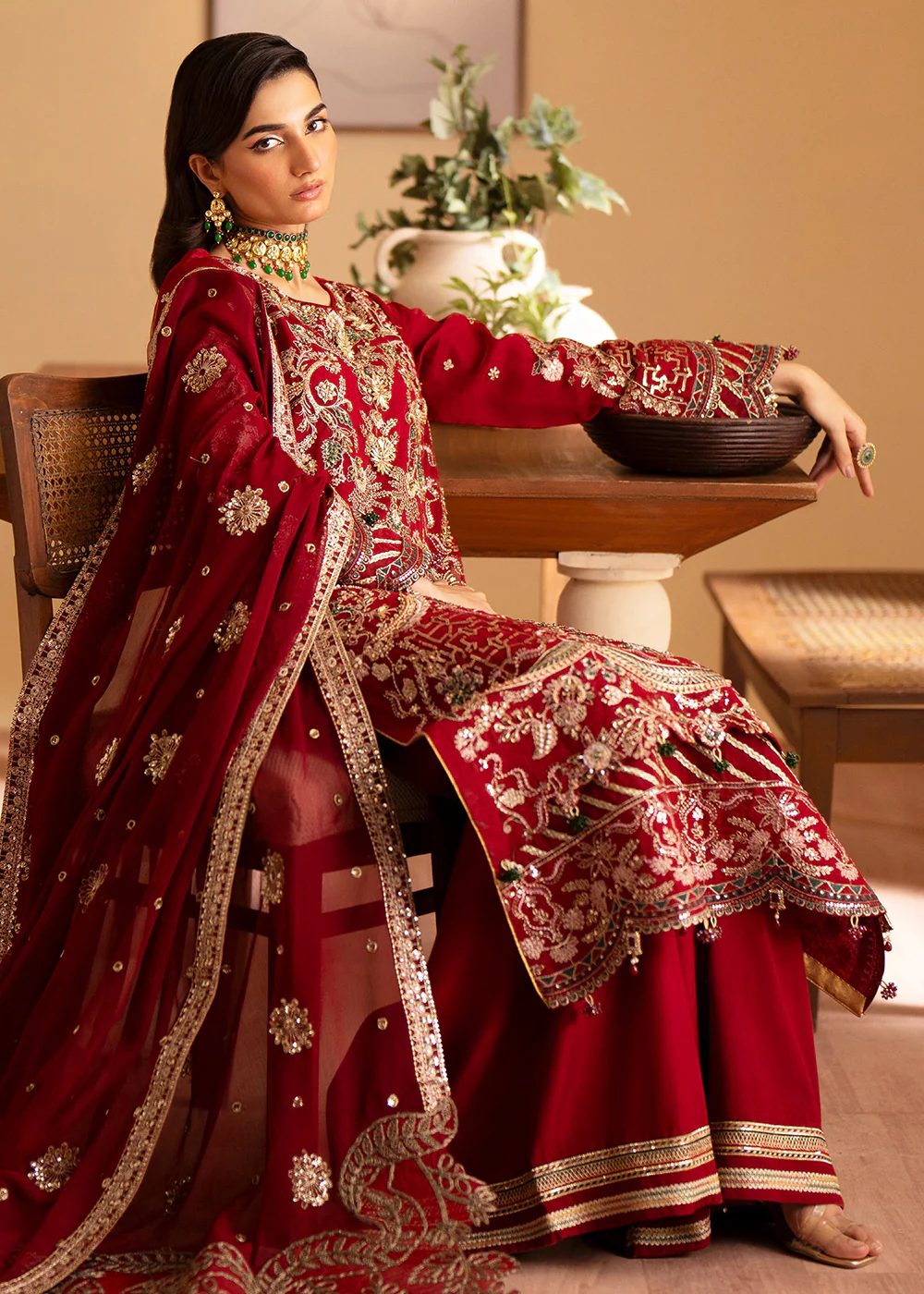 Romansiyyah Luxury Formals '24 by Emaan Adeel | NASHWA - Image 3
