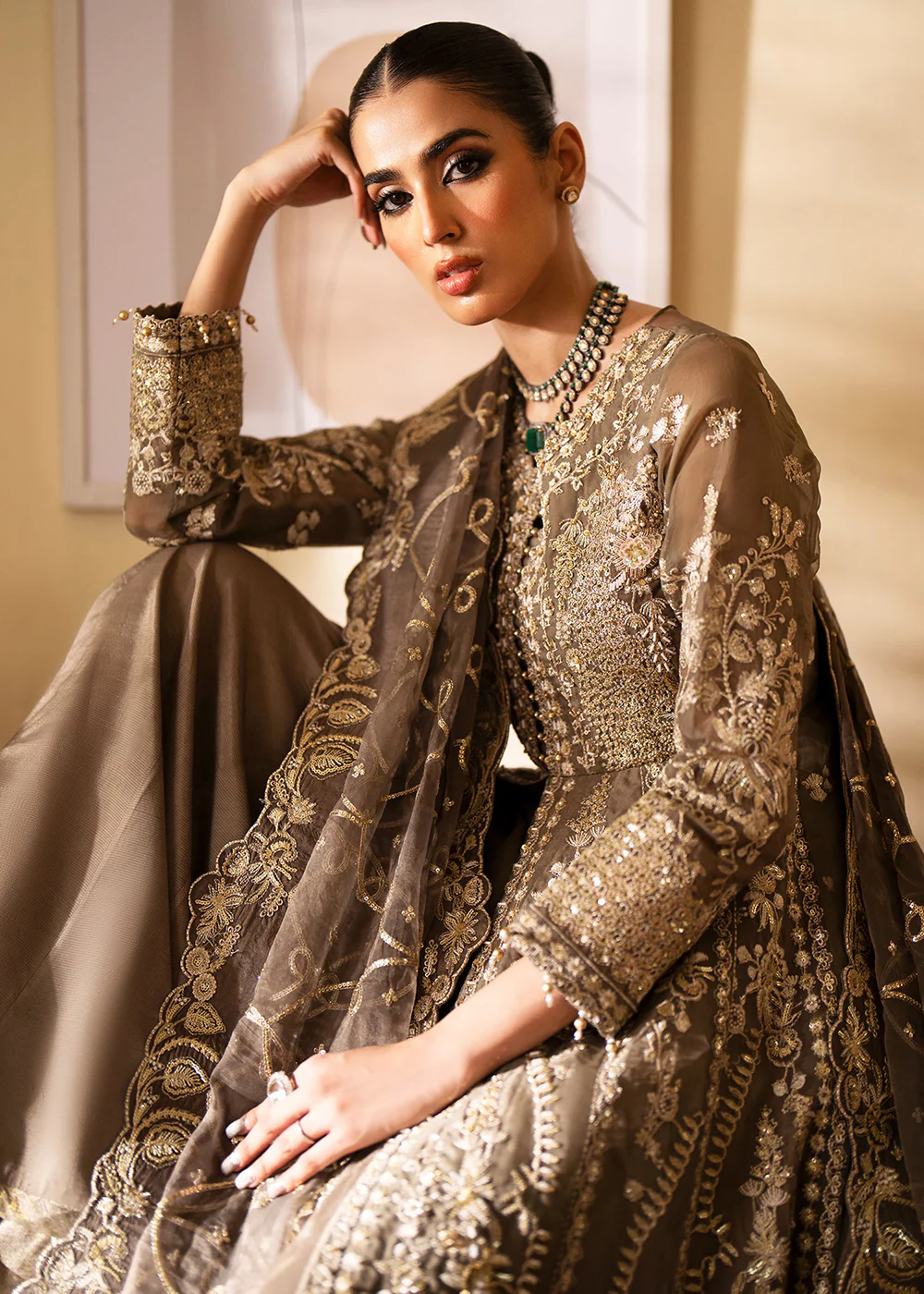 Romansiyyah Luxury Formals '24 by Emaan Adeel | YESRA - Image 2