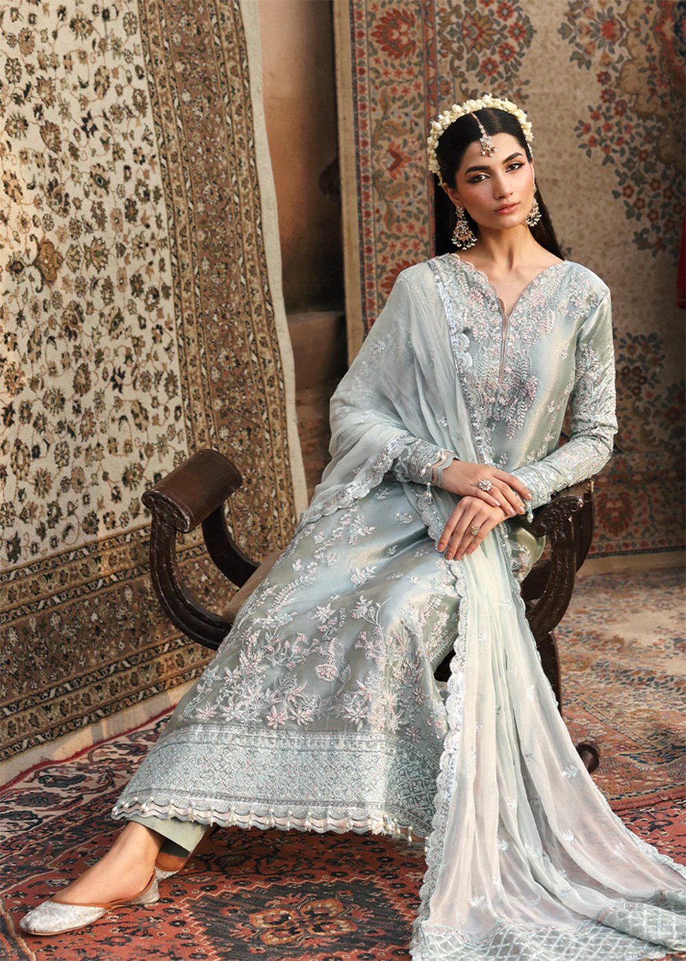 Romansiyyah Luxury Formals '25 by Emaan Adeel | SHABEENA - Image 7