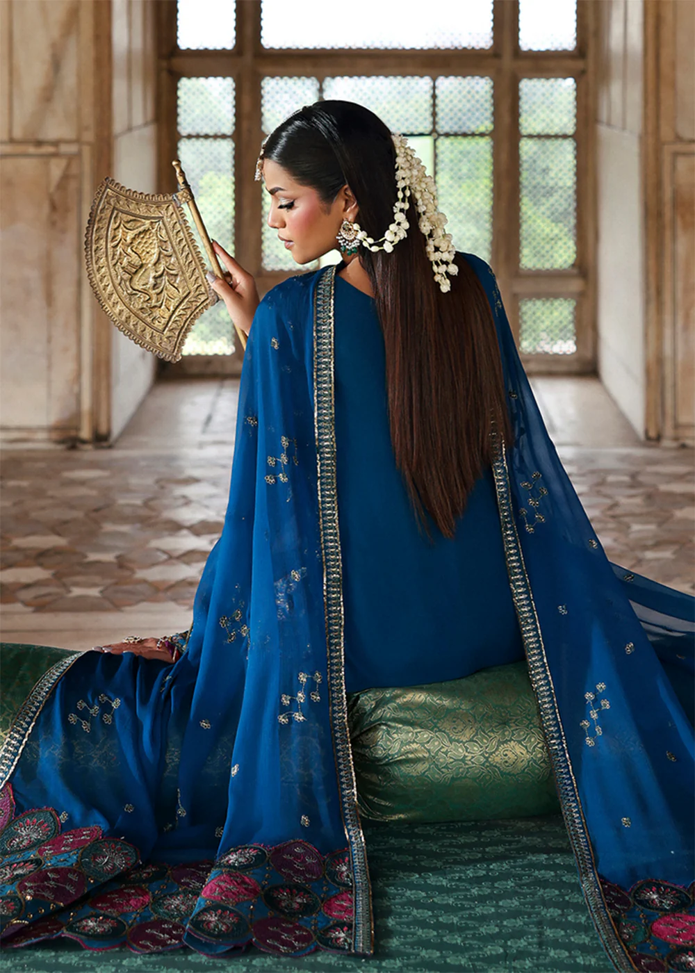 Romansiyyah Luxury Formals '25 by Emaan Adeel | ZARQ - Image 7