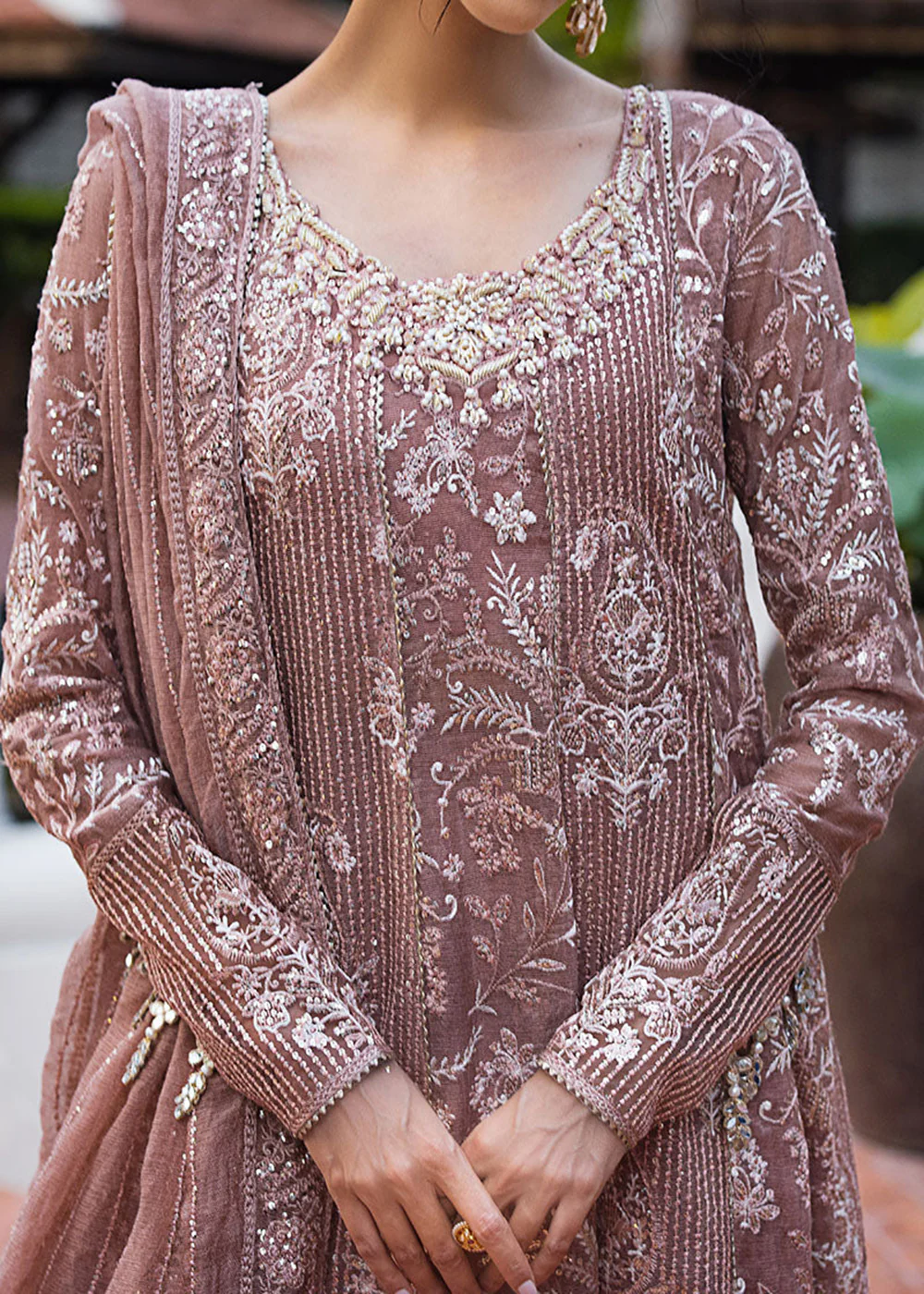 Roohi Luxury Formal Collection '24 by Mushq | VANIYA - Image 4