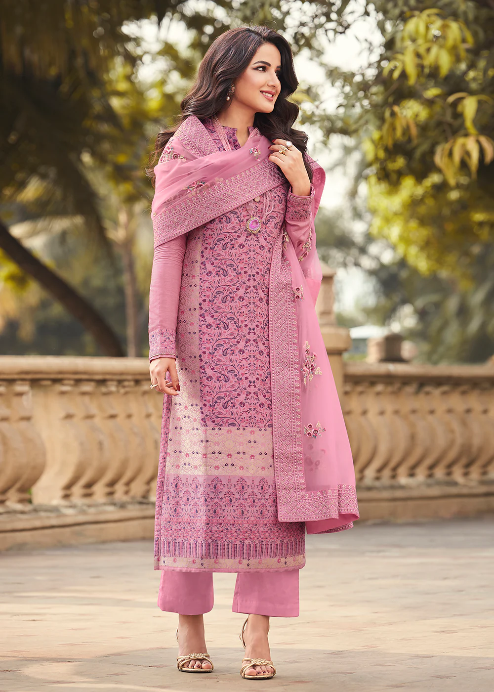 Rose Pink Viscose Jacquard Pant Style Salwar Kurta Set - Image 3