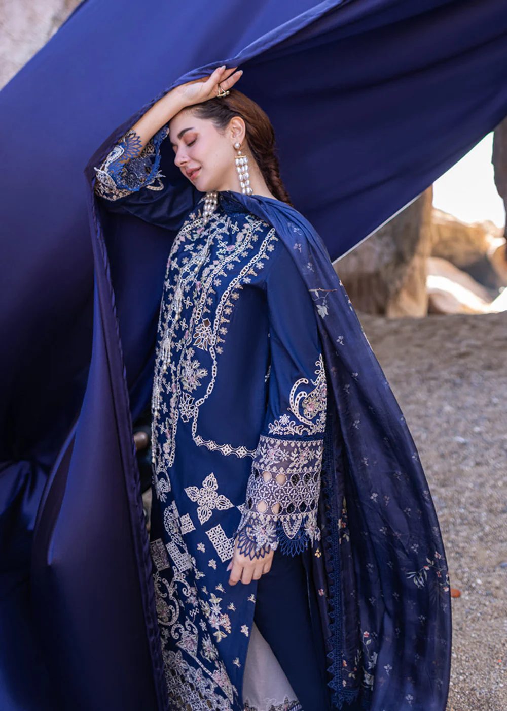 Sahil Kinare Luxury Lawn '24 by Qalamkar | FP-06 MIRAY - Image 5