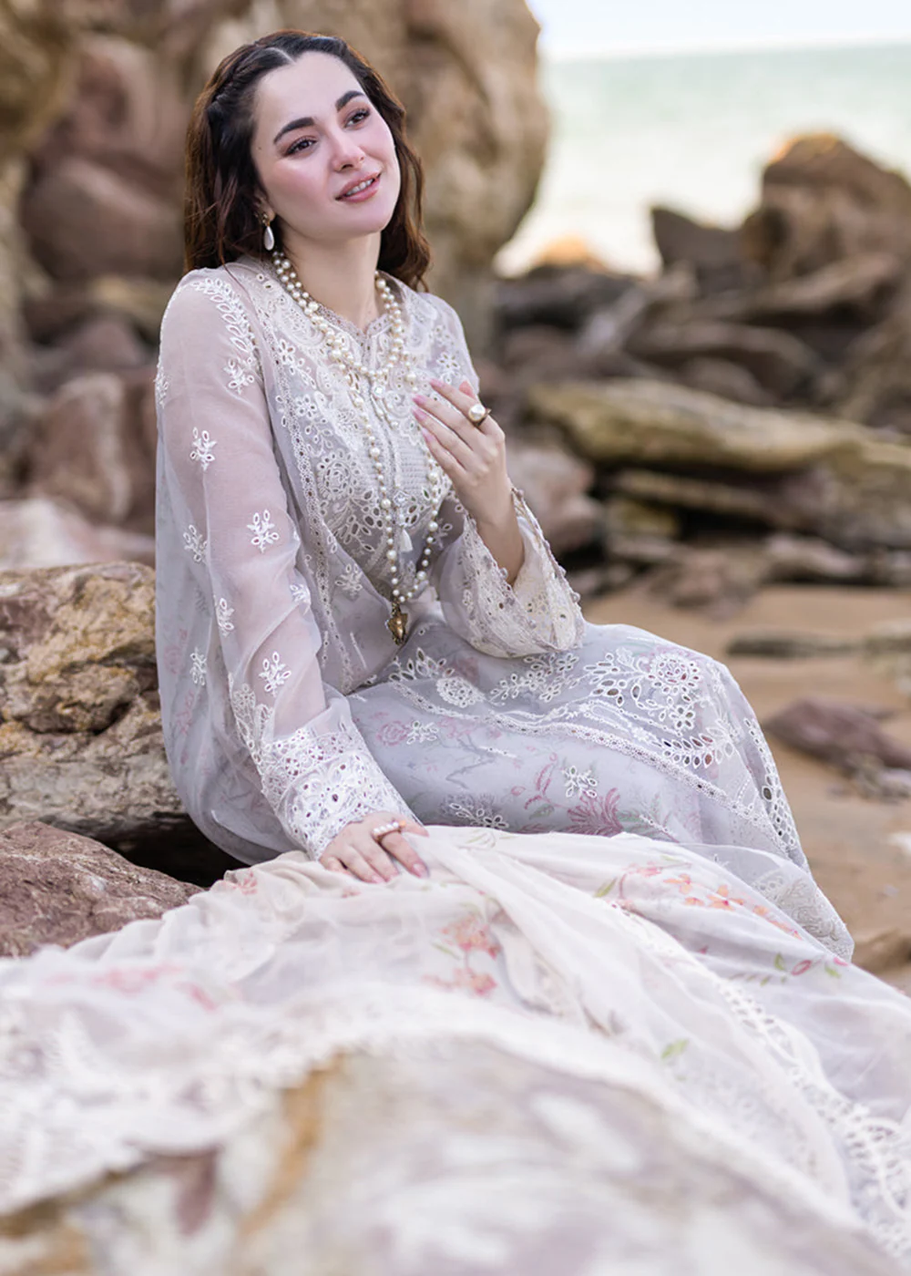 Sahil Kinare Luxury Lawn '24 by Qalamkar | FP-11 EMIRA - Image 4