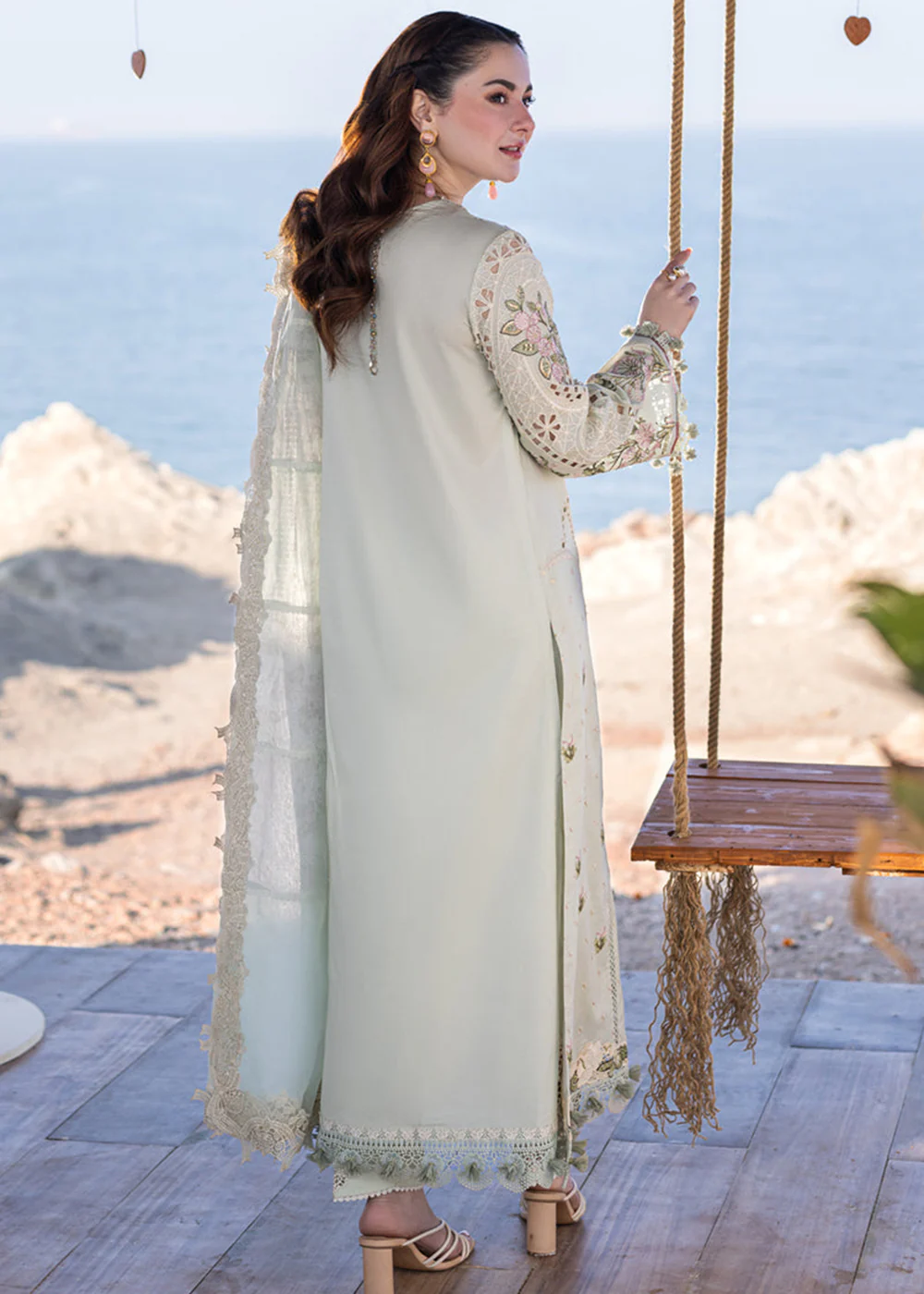 Sahil Kinare Luxury Lawn '24 by Qalamkar | FP-15 RANIA - Image 3