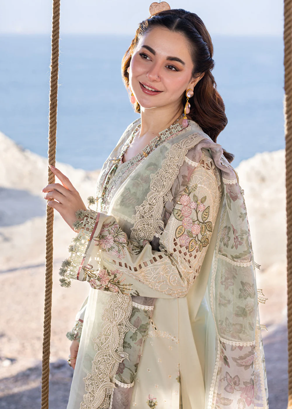 Sahil Kinare Luxury Lawn '24 by Qalamkar | FP-15 RANIA - Image 5