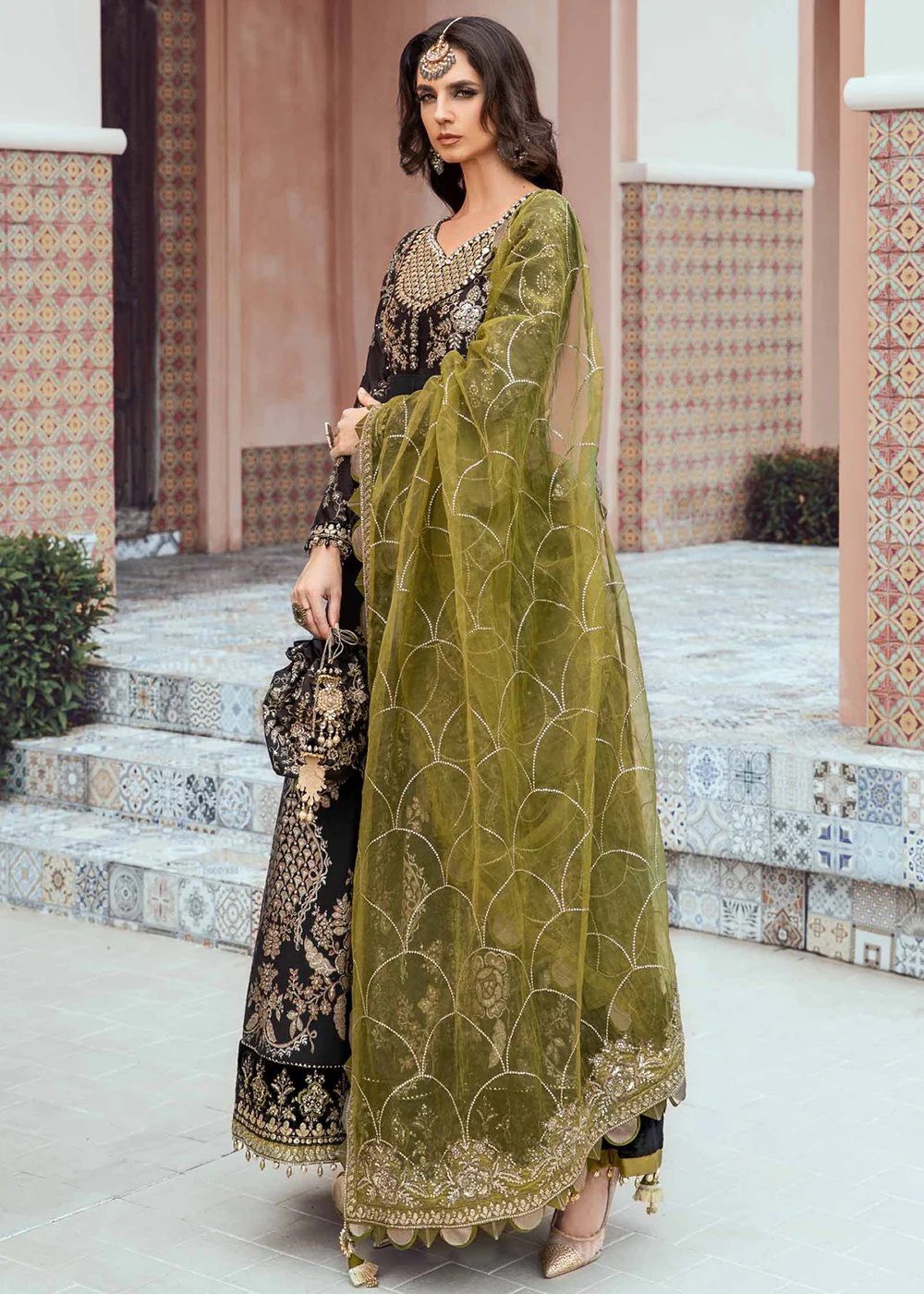 Sateen Unstitched Formals 2023 by Maria B | Black CST-703 - Image 9