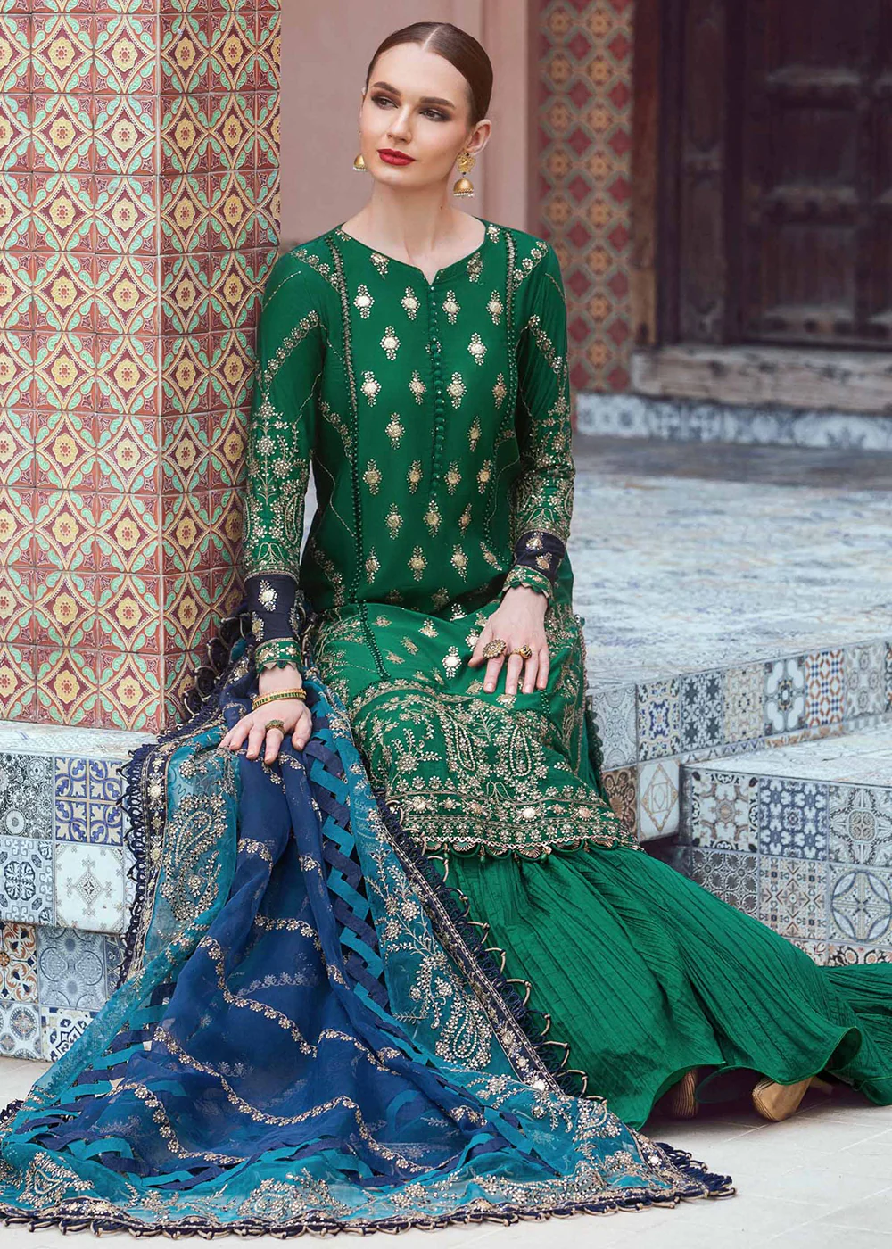 Sateen Unstitched Formals 2023 by Maria B | Emerald Green CST-711 - Image 4