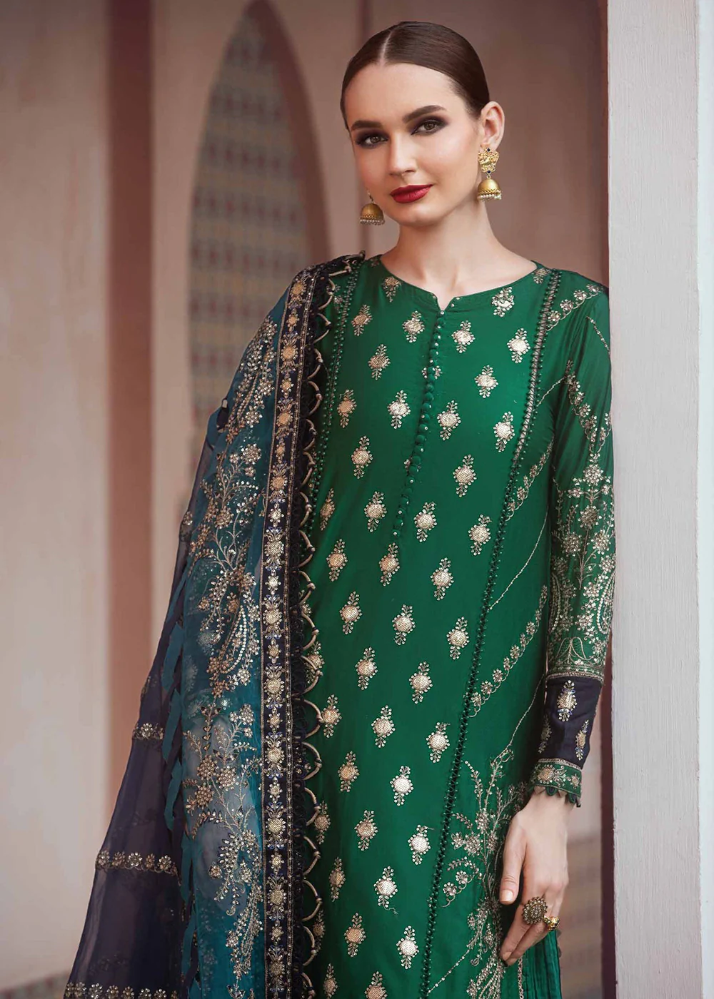 Sateen Unstitched Formals 2023 by Maria B | Emerald Green CST-711 - Image 6