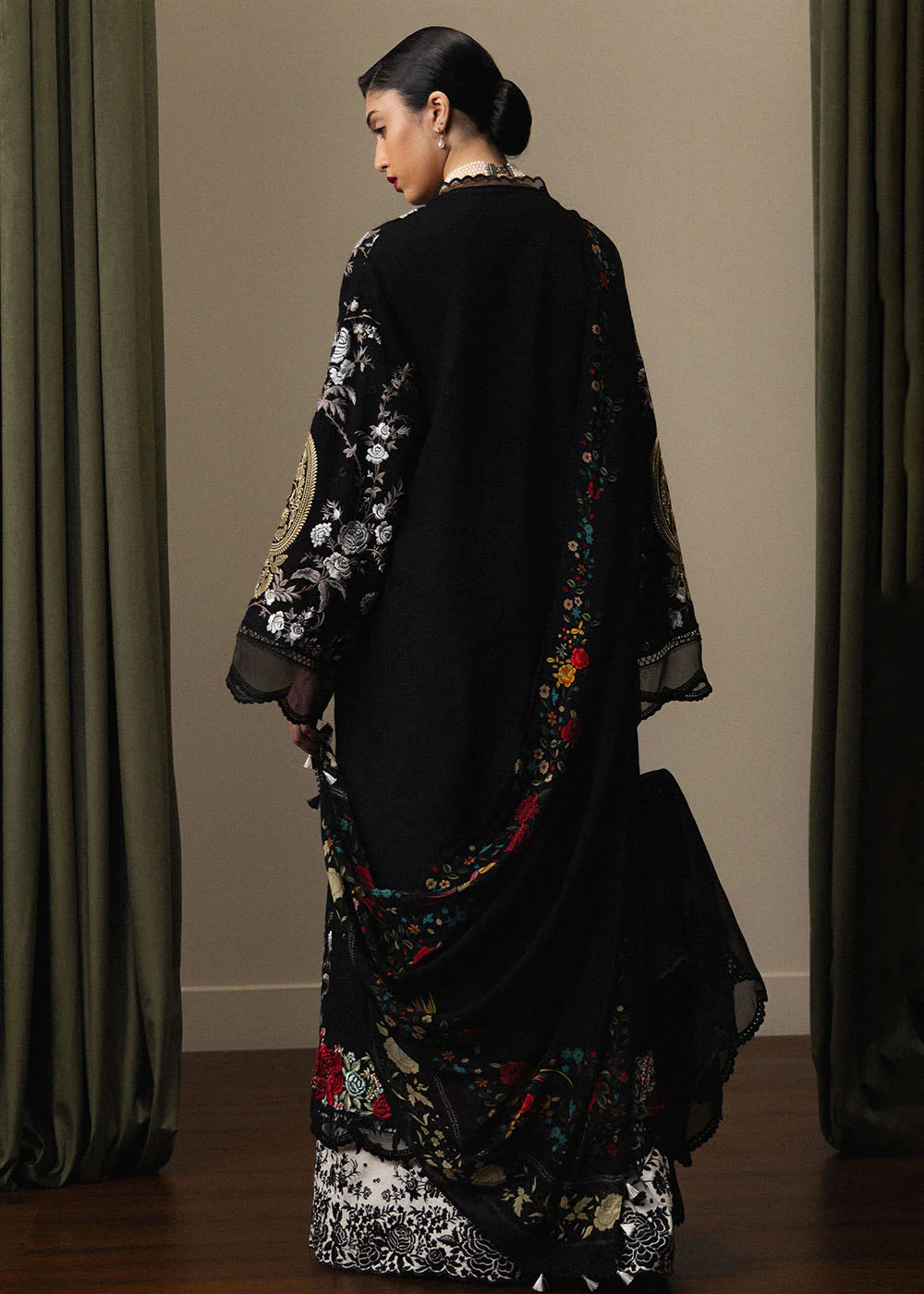 Satori Luxury Lawn '26 by Zara Shahjahan | Takumi-D10 - Image 3