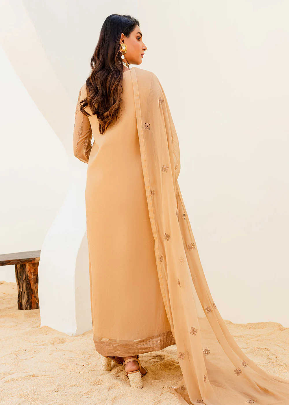 Sejal Luxury Formals 2023 by Maryum & Maria | DESERT DUST (QS23-501) - Image 3