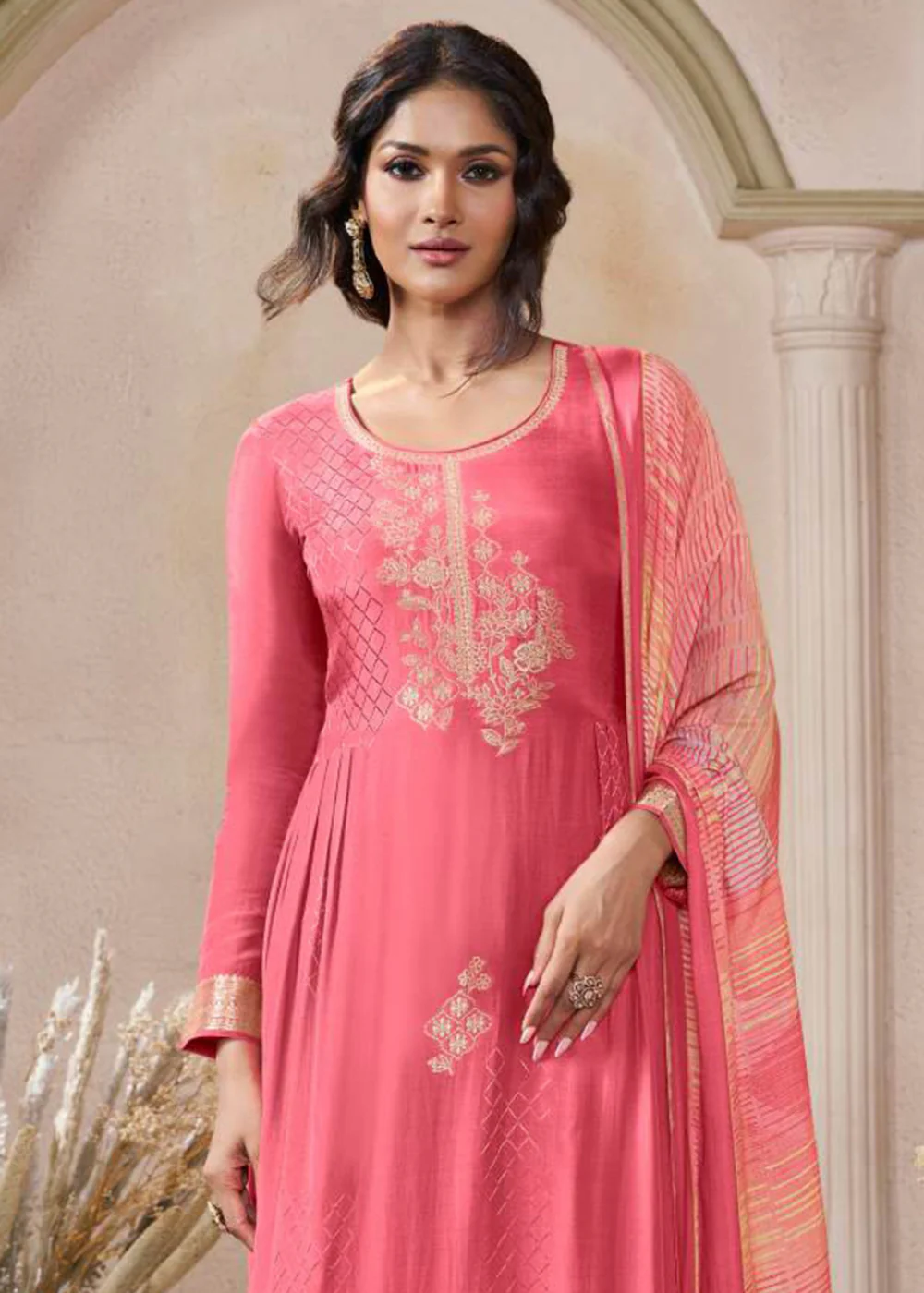 Self Weaved Muslin Pink Festive Salwar Kameez - Image 2