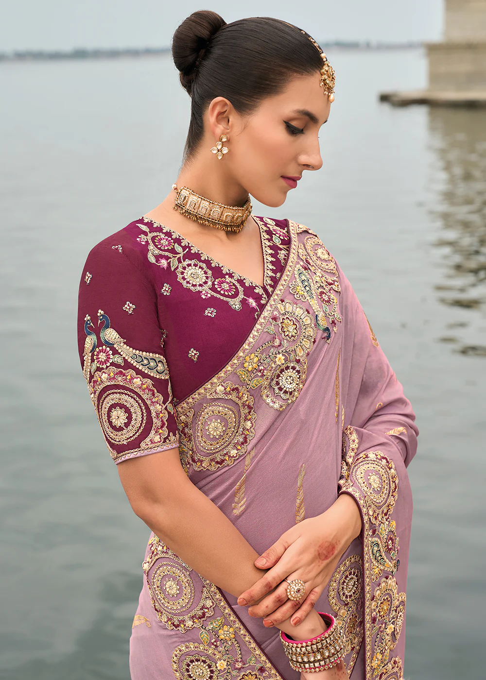 Shaded Lavender Viscose Tissue Silk Designer Saree - Image 2
