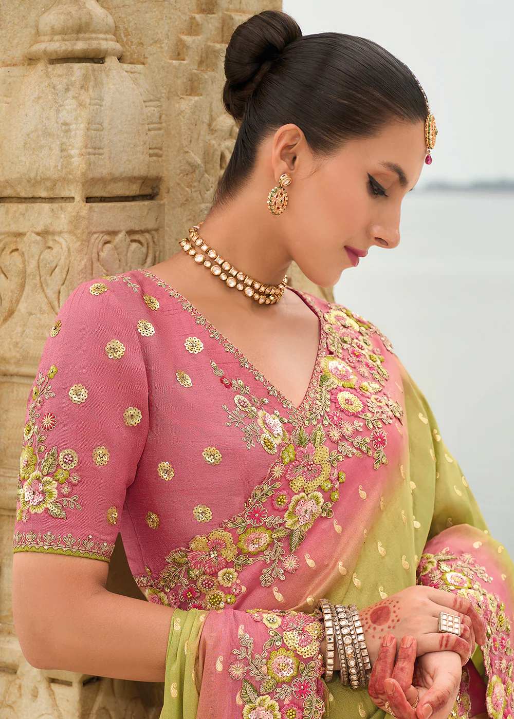 Shaded Pink Green Viscose Tissue Silk Designer Saree - Image 4