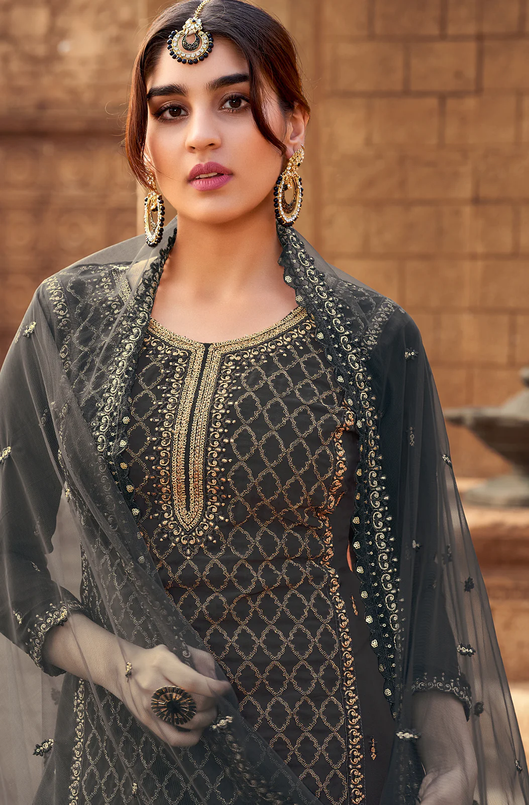 Sharara Set in Grey Beautifully Embroidered Suit - Image 2