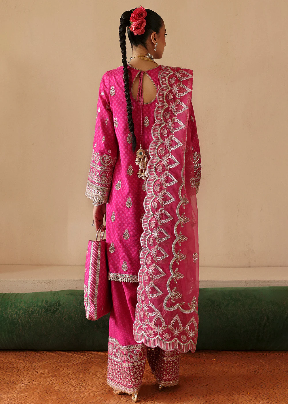 Shehnai Wedding Formals '24 by Afrozeh | Hoor - Image 3