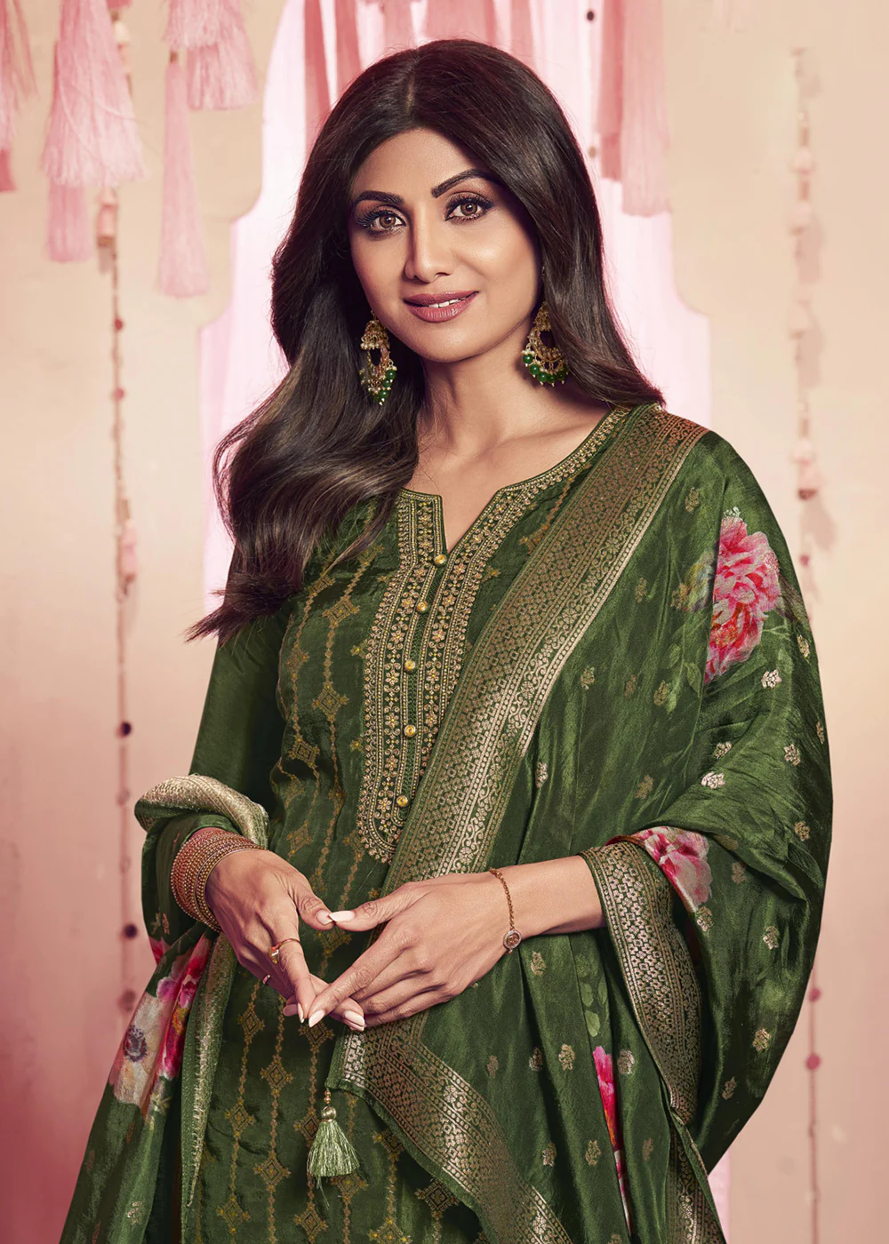 Shilpa Shetty Light Green Mehndi Wear Salwar Suit - Image 2