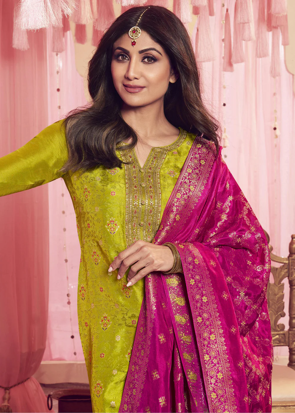 Shilpa Shetty Neon Green Mehndi Wear Salwar Suit - Image 2