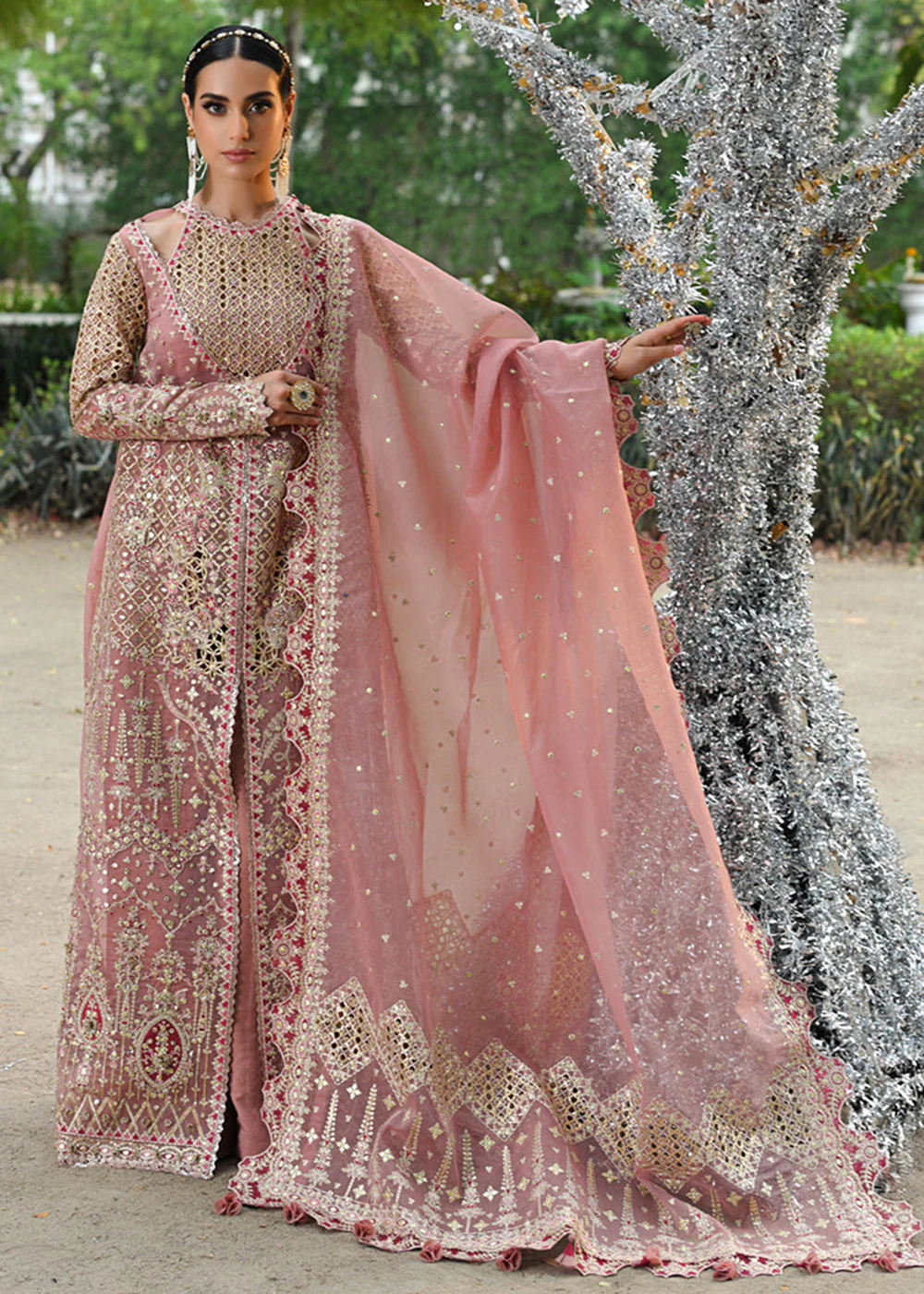 Singhar Wedding Formals '24 by Qalamkar | RF-02 SALEHA - Image 4