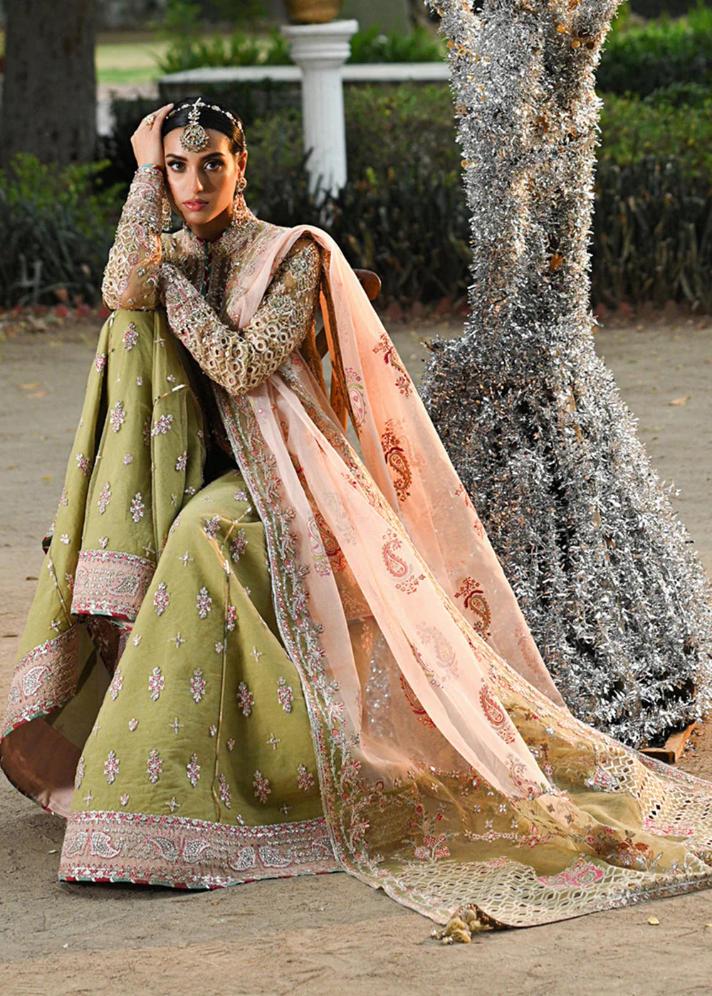 Singhar Wedding Formals '24 by Qalamkar | RF-07 HALENA - Image 4