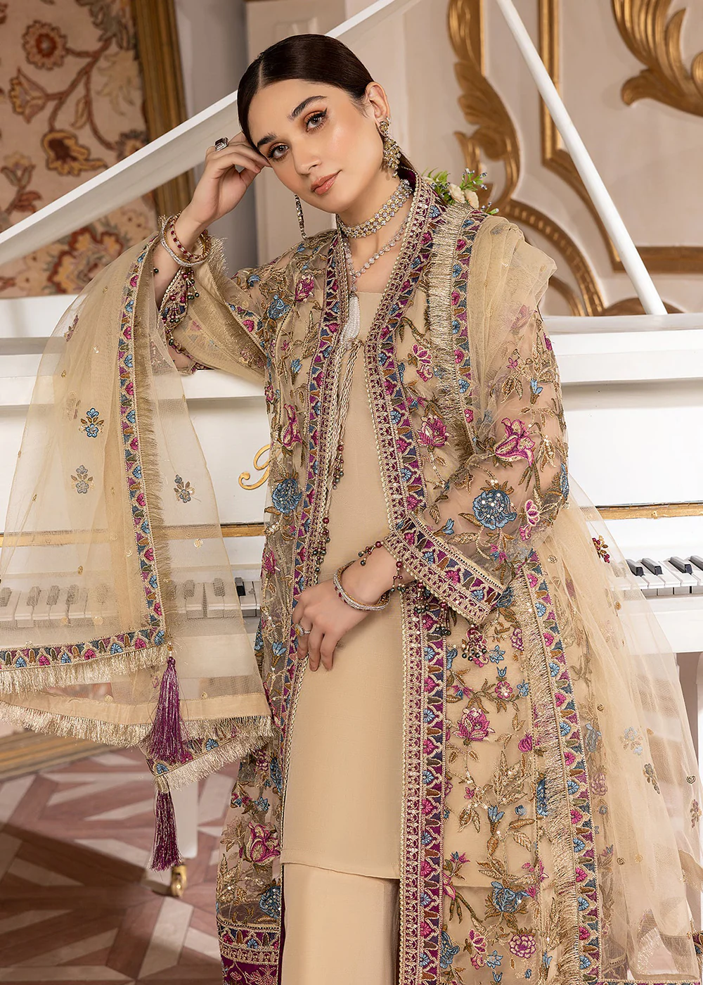 Skin Luxury Formal Suit - Adan Libas - Tesoro Formals' 2023 - 5168 - Image 4