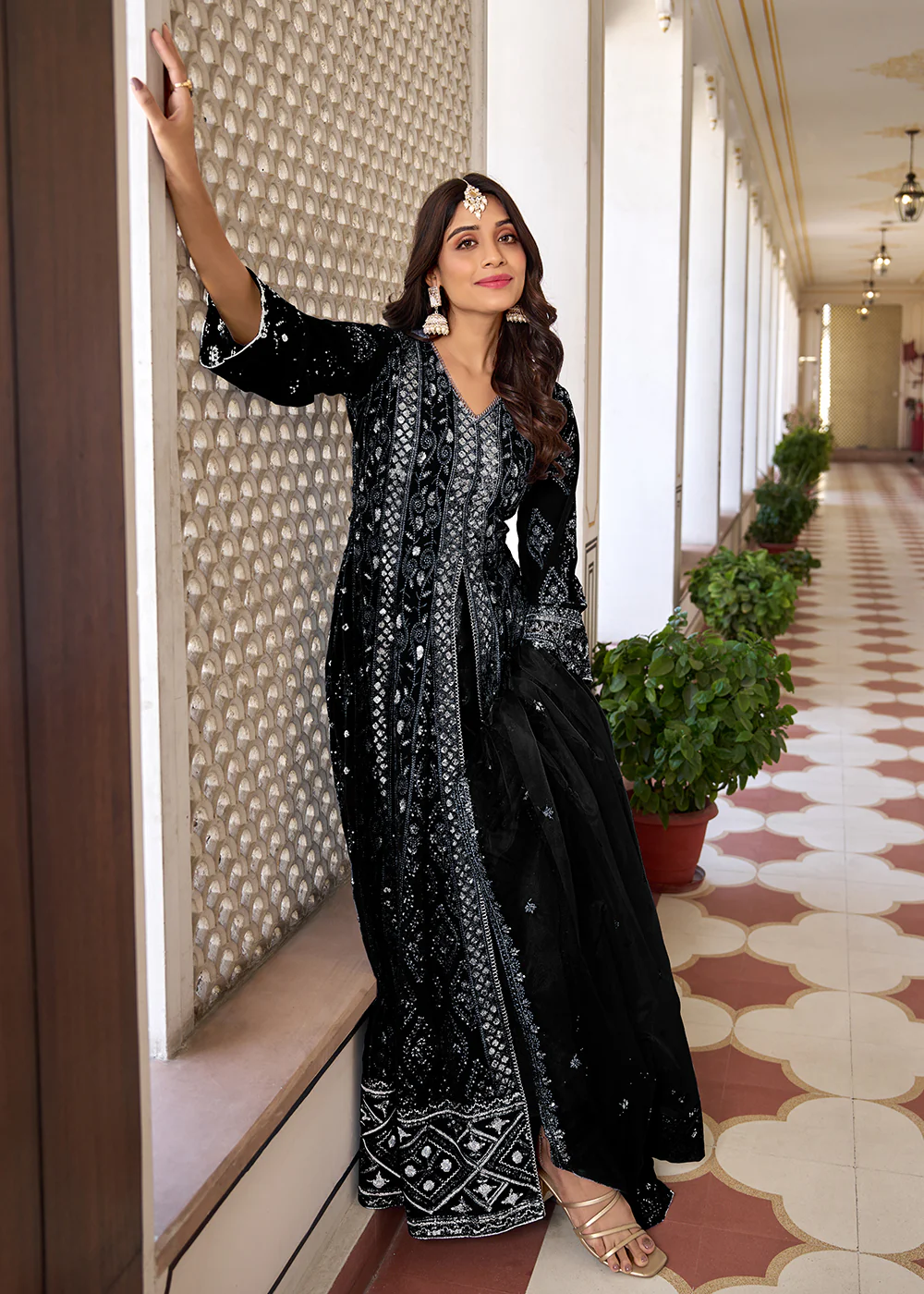 Slit Style Black Embroidered Wedding Festive Anarkali Suit - Image 4