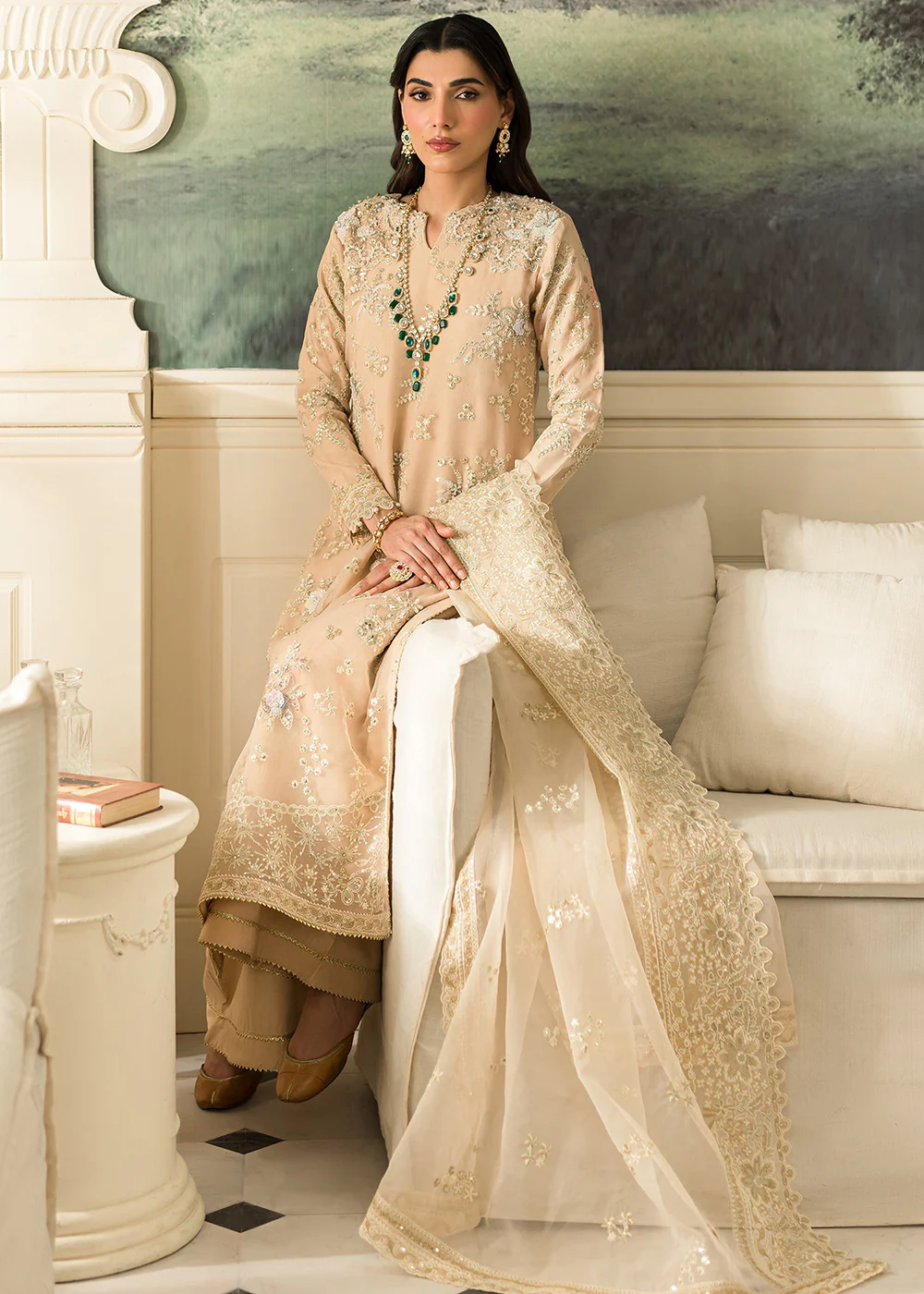 Suave Luxury Formals '24 by Emaan Adeel | Aruna - Image 5