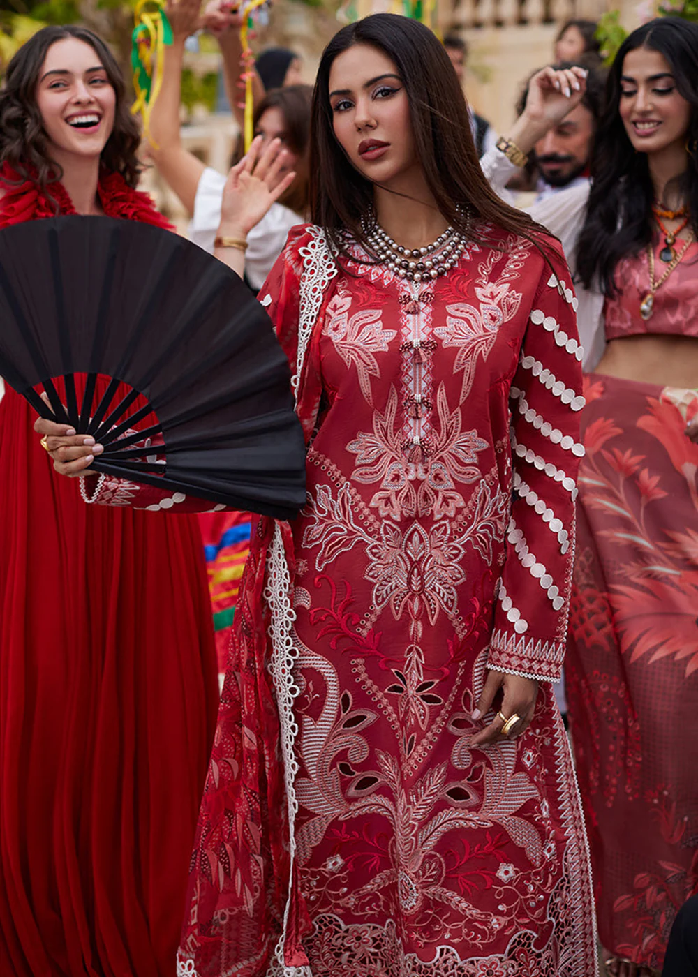 Te Amo Luxury Lawn '24 by Mushq | AMORE AFFAIR - Image 4