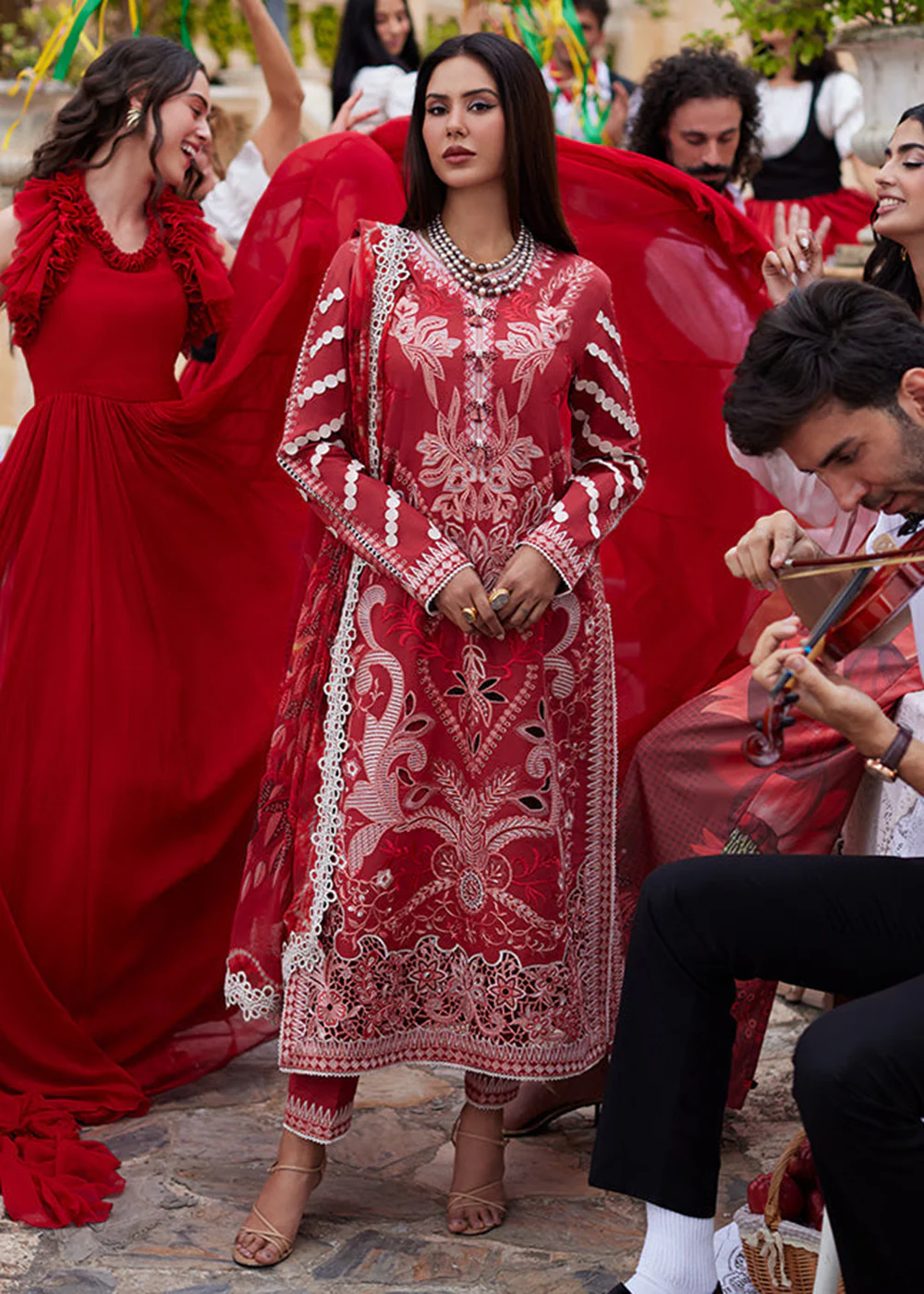 Te Amo Luxury Lawn '24 by Mushq | AMORE AFFAIR - Image 5