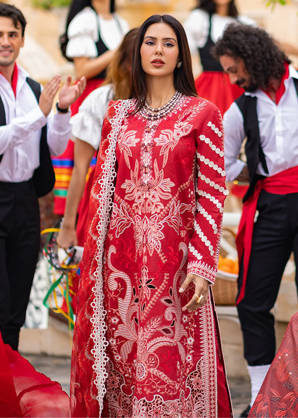 Te Amo Luxury Lawn '24 by Mushq | AMORE AFFAIR - Image 9