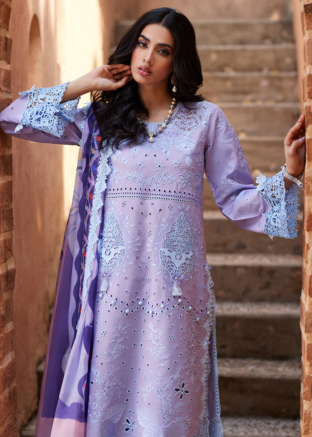 Te Amo Luxury Lawn '24 by Mushq | CIAO COUTURE - Image 2