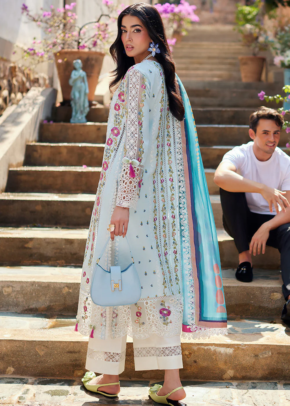 Te Amo Luxury Lawn '24 by Mushq | LUCCA LURE - Image 3
