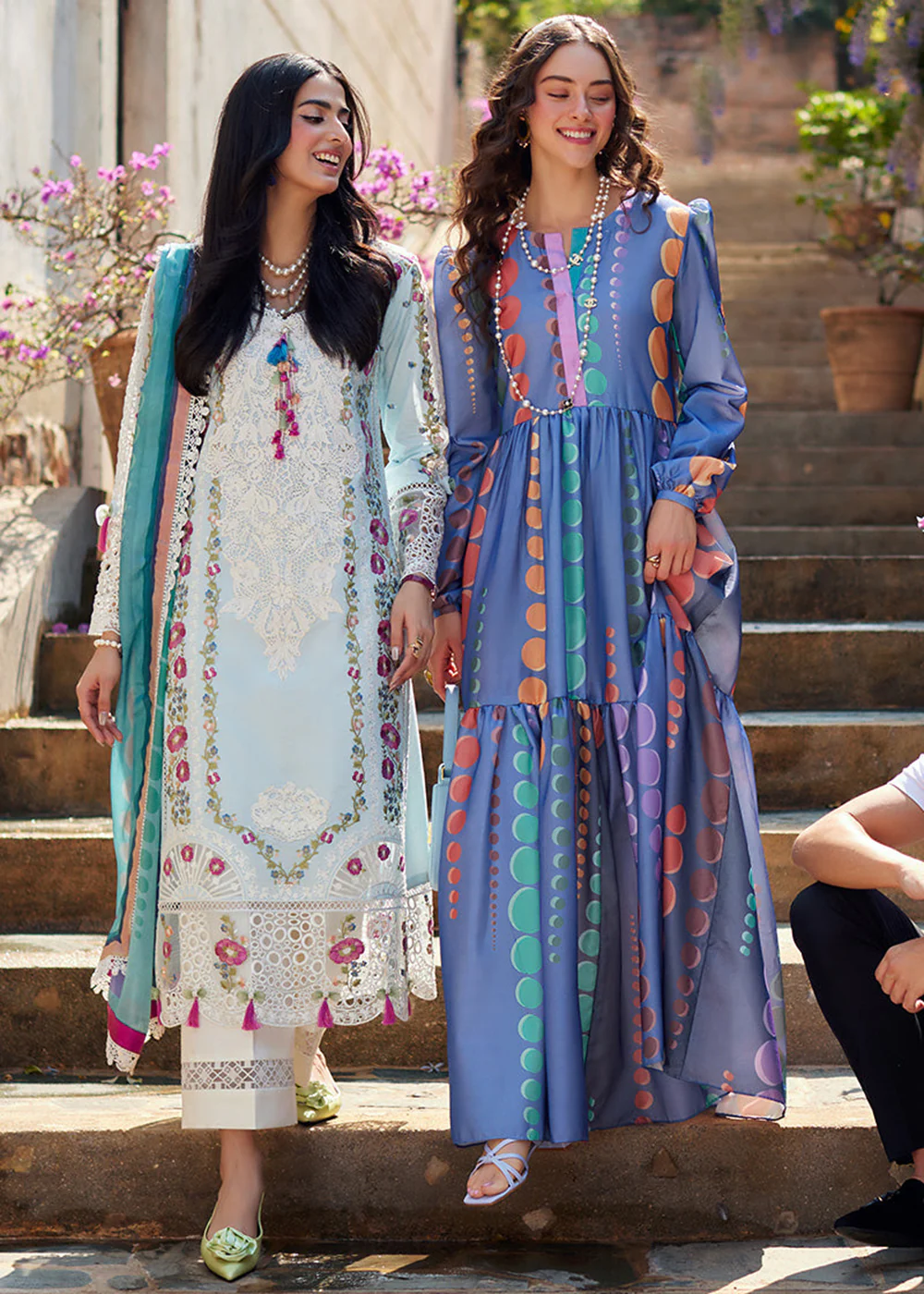 Te Amo Luxury Lawn '24 by Mushq | LUCCA LURE - Image 9