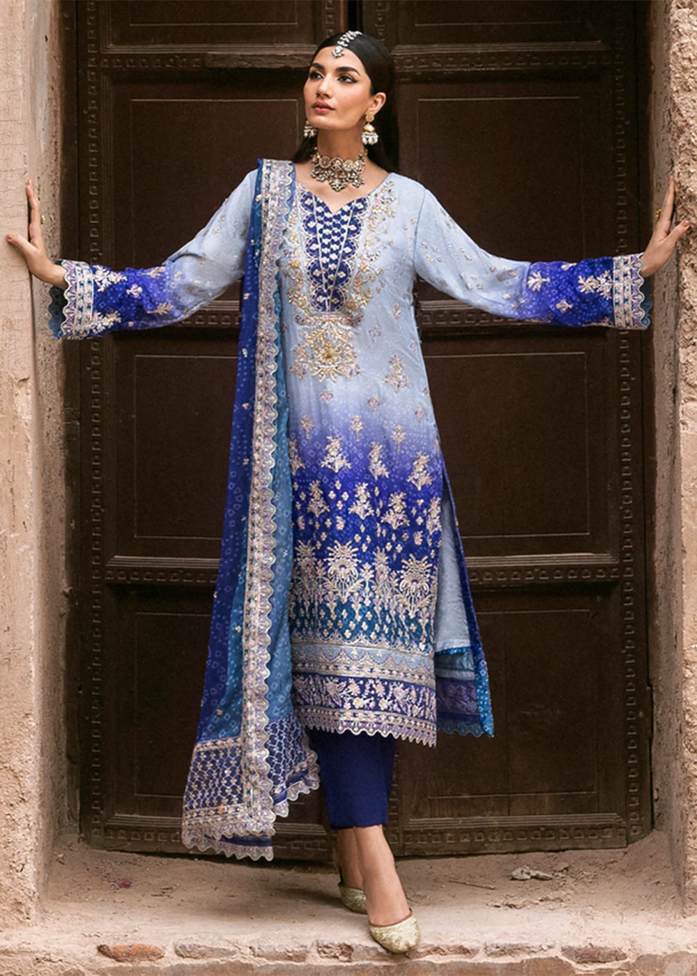 The Empress Wedding Formals '25 by Emaan Adeel | AUREVIA - Image 5