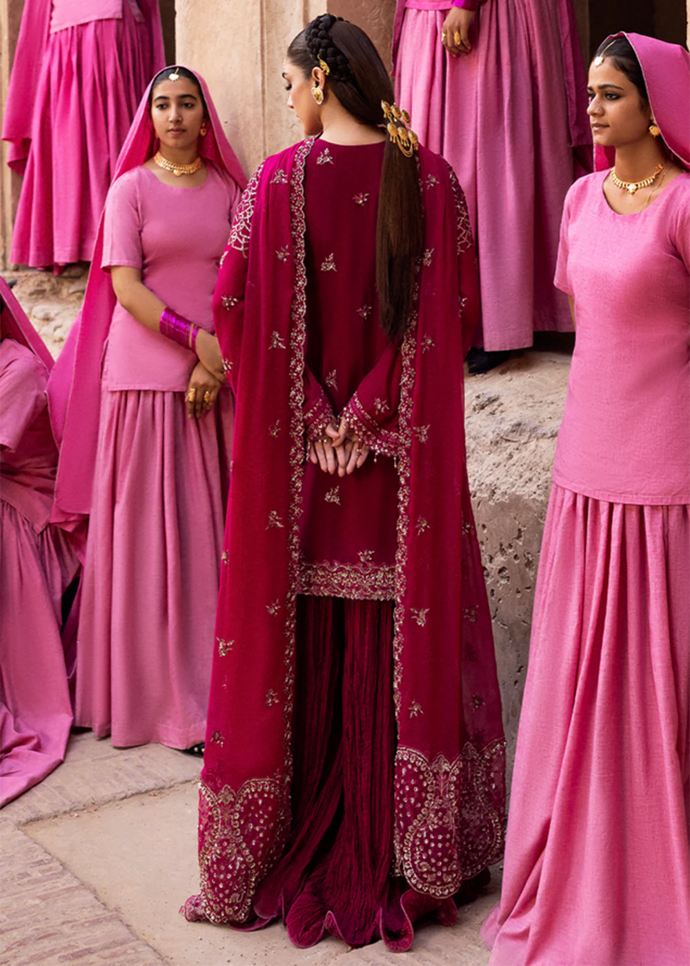 The Empress Wedding Formals '25 by Emaan Adeel | KASYRA - Image 3