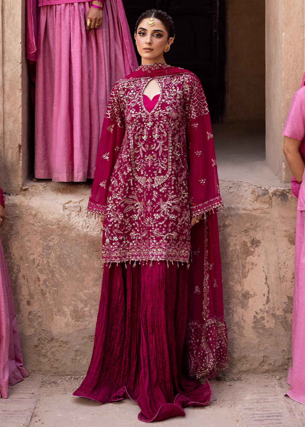 The Empress Wedding Formals '25 by Emaan Adeel | KASYRA - Image 5