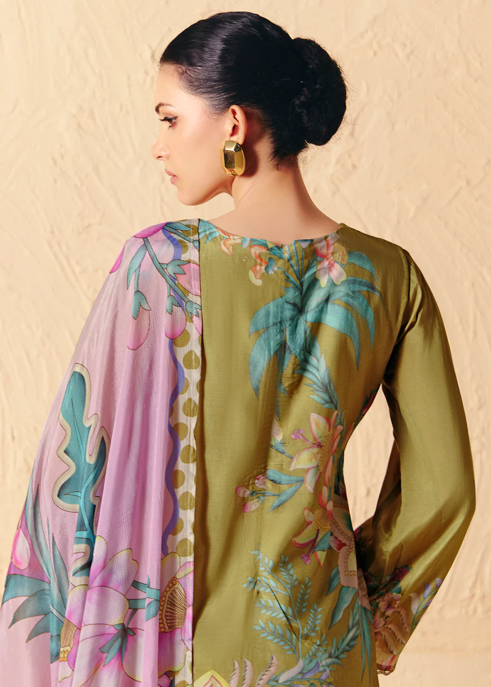 Trendy Green Printed Pant Style Salwar Suit - Image 3