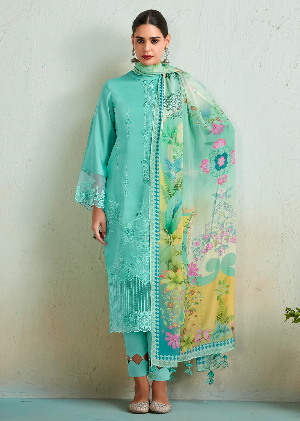 Turquoise Blue Pure Muslin Resham Embroidered Salwar Suit - Image 3