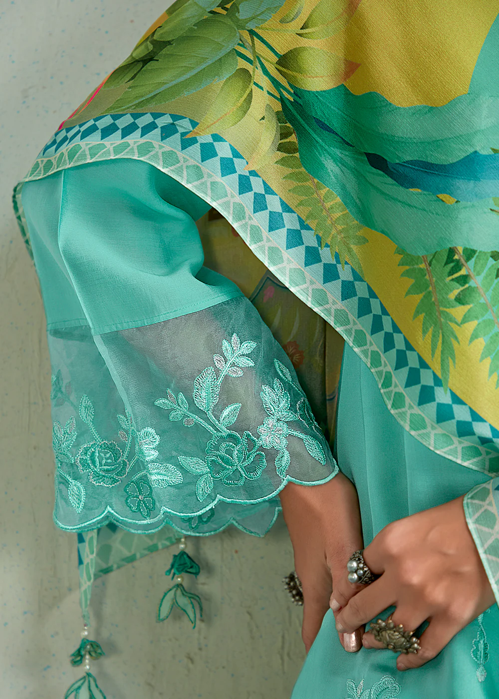 Turquoise Blue Pure Muslin Resham Embroidered Salwar Suit - Image 4